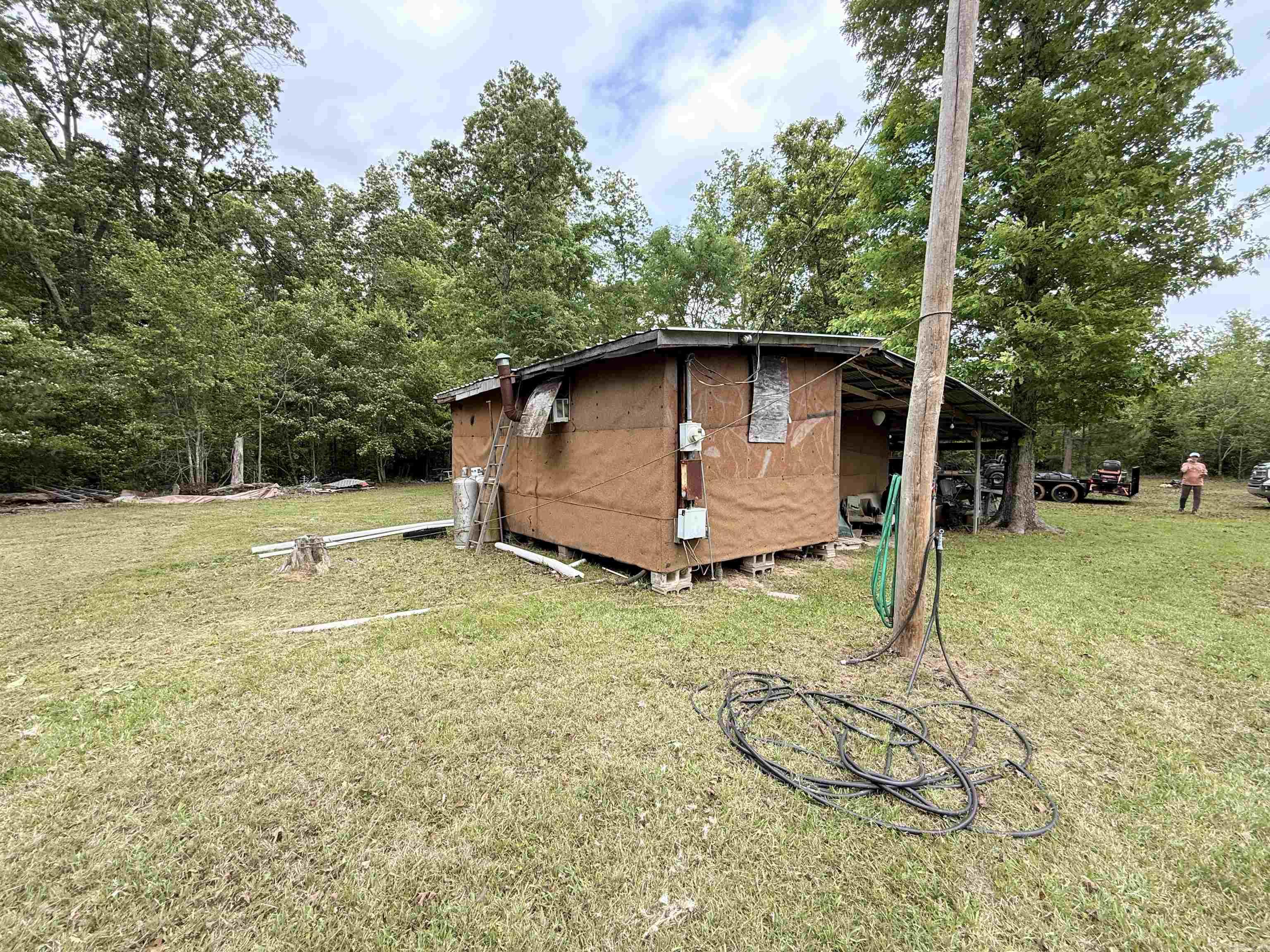 Powerline Property Photo 9