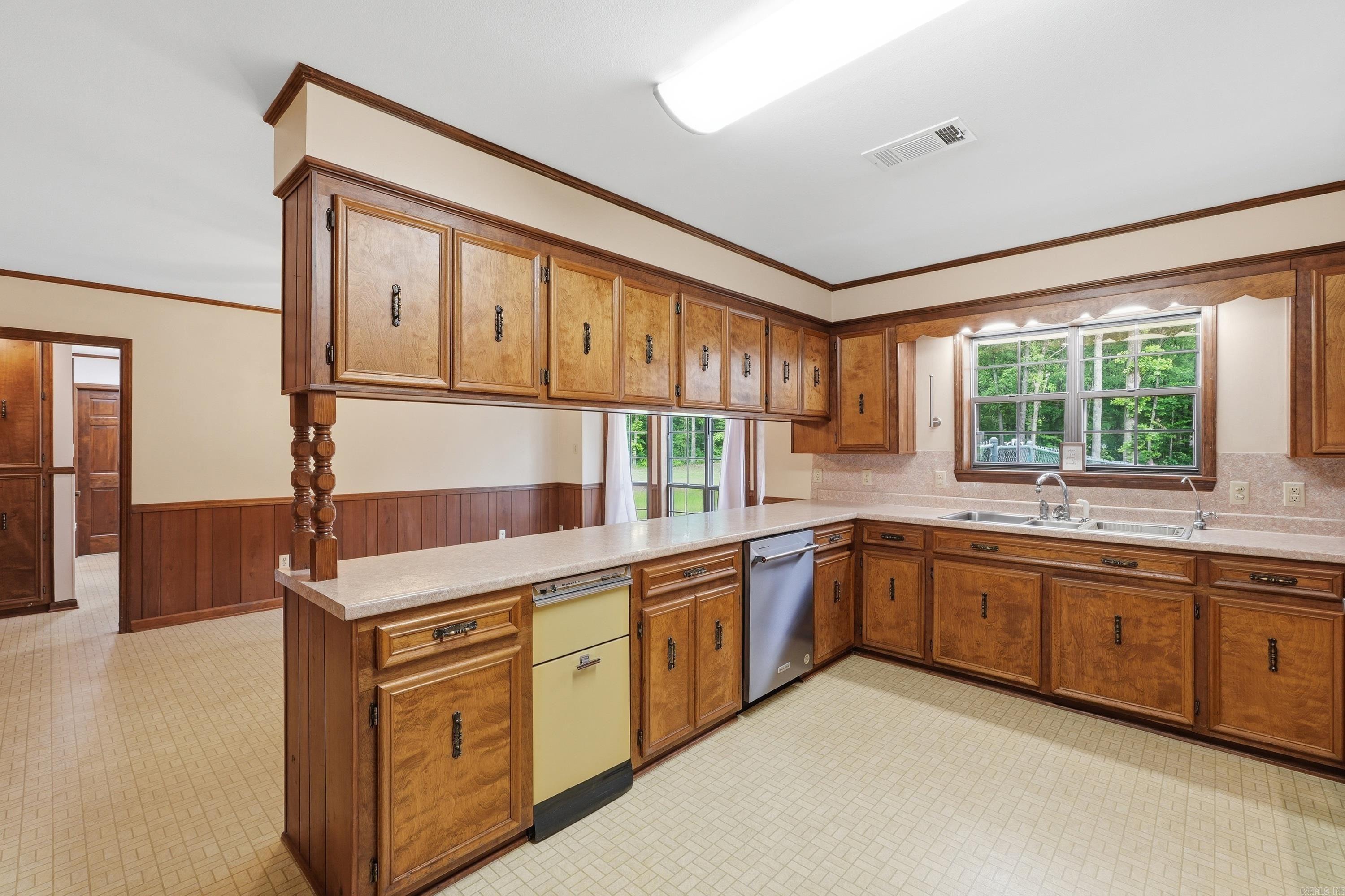 38 Garrett Lane Property Photo 14