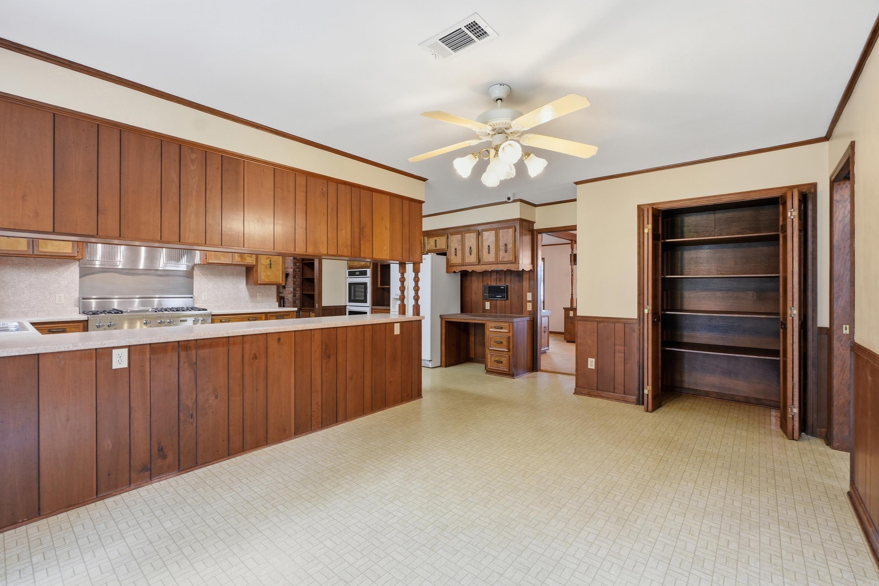 38 Garrett Lane Property Photo 18