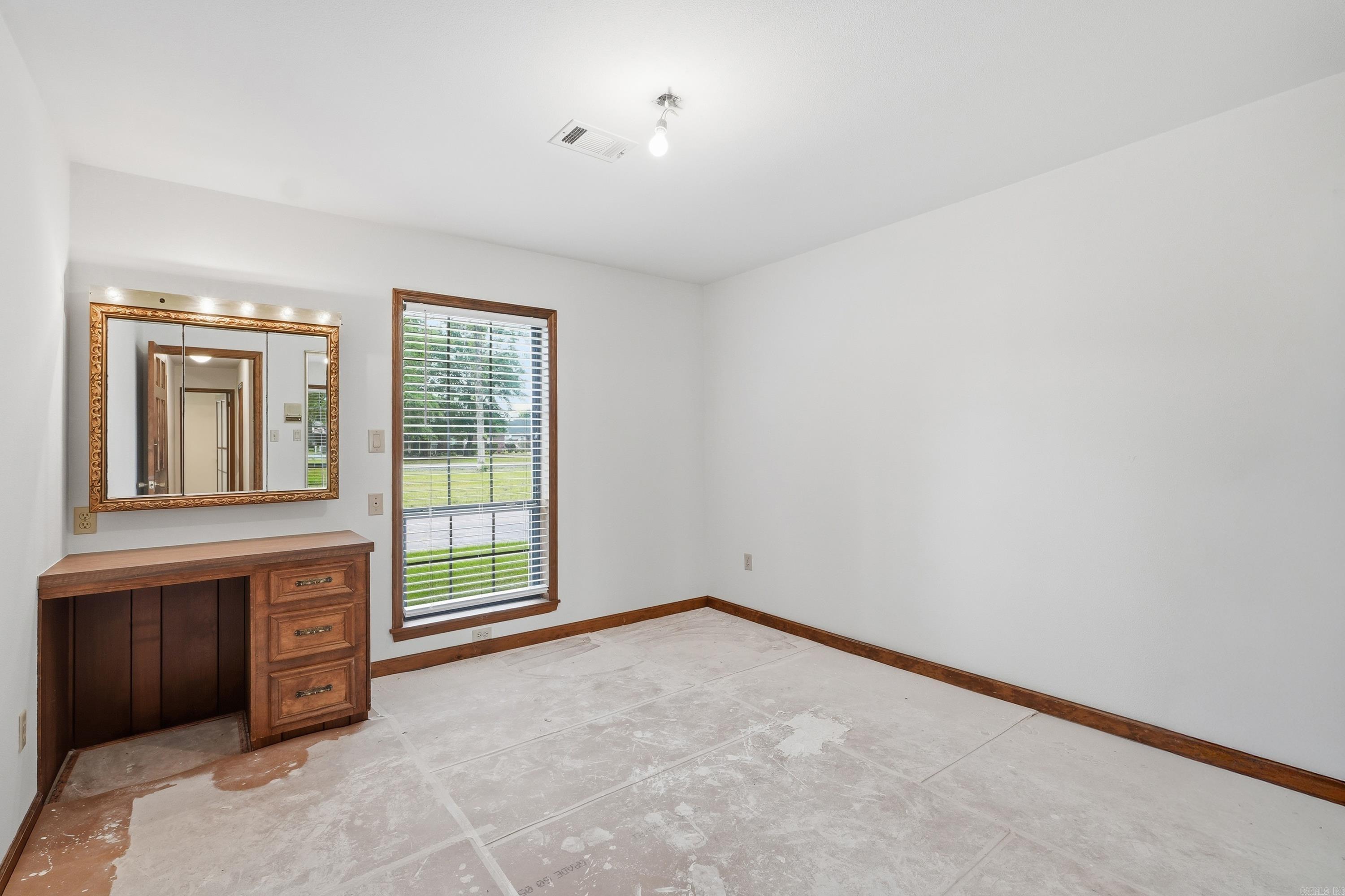 38 Garrett Lane Property Photo 24