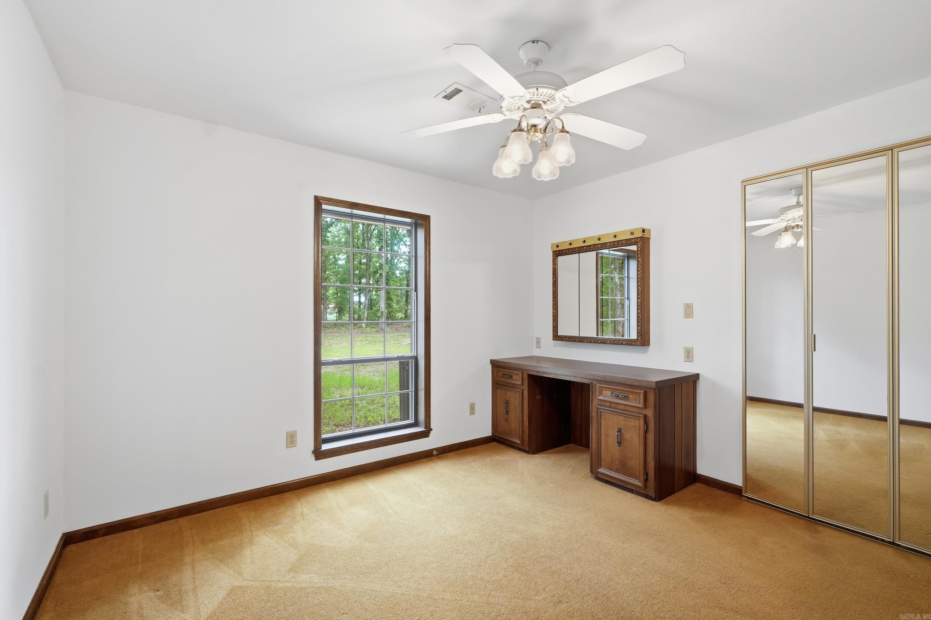 38 Garrett Lane Property Photo 26