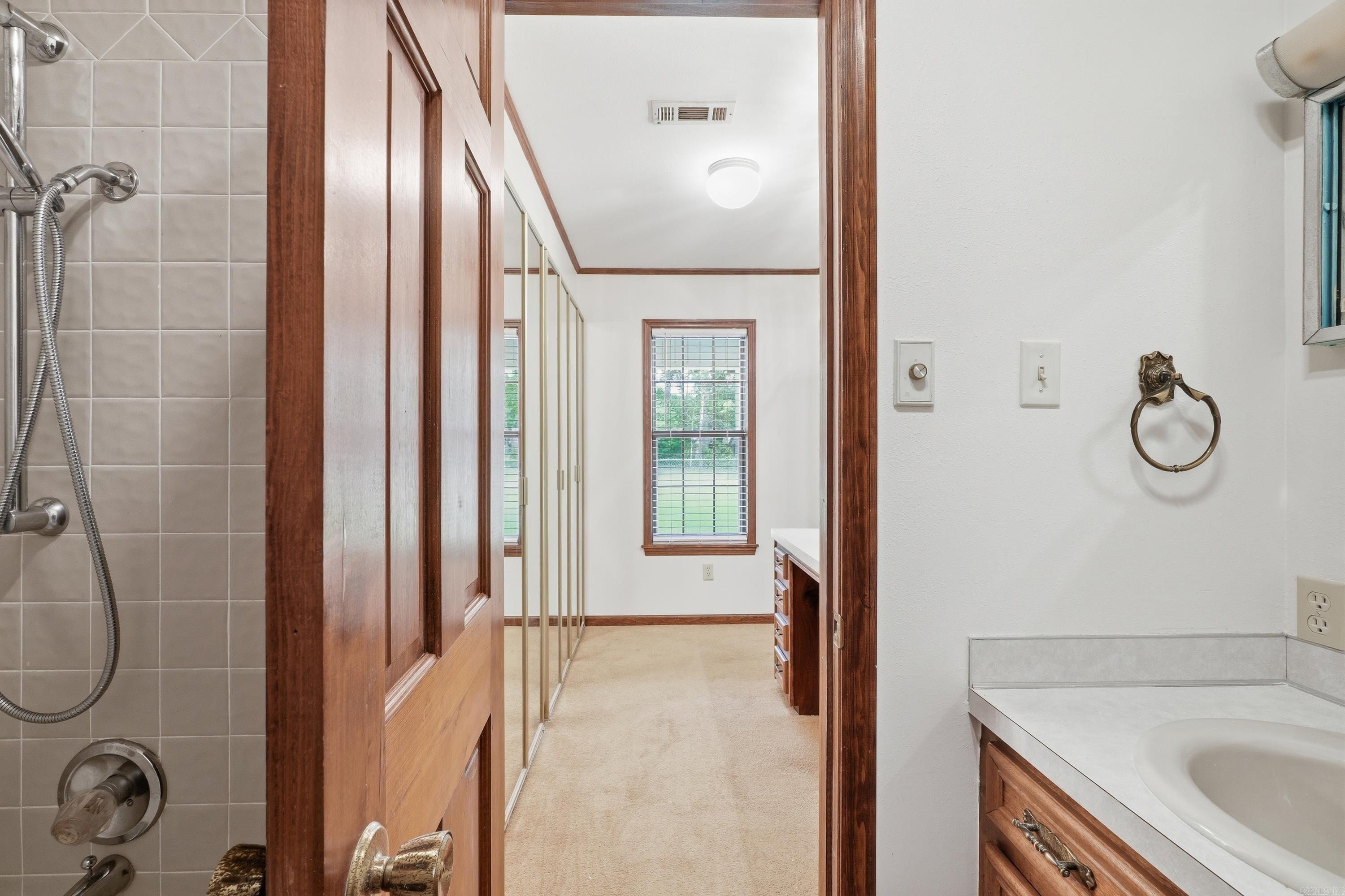 38 Garrett Lane Property Photo 28