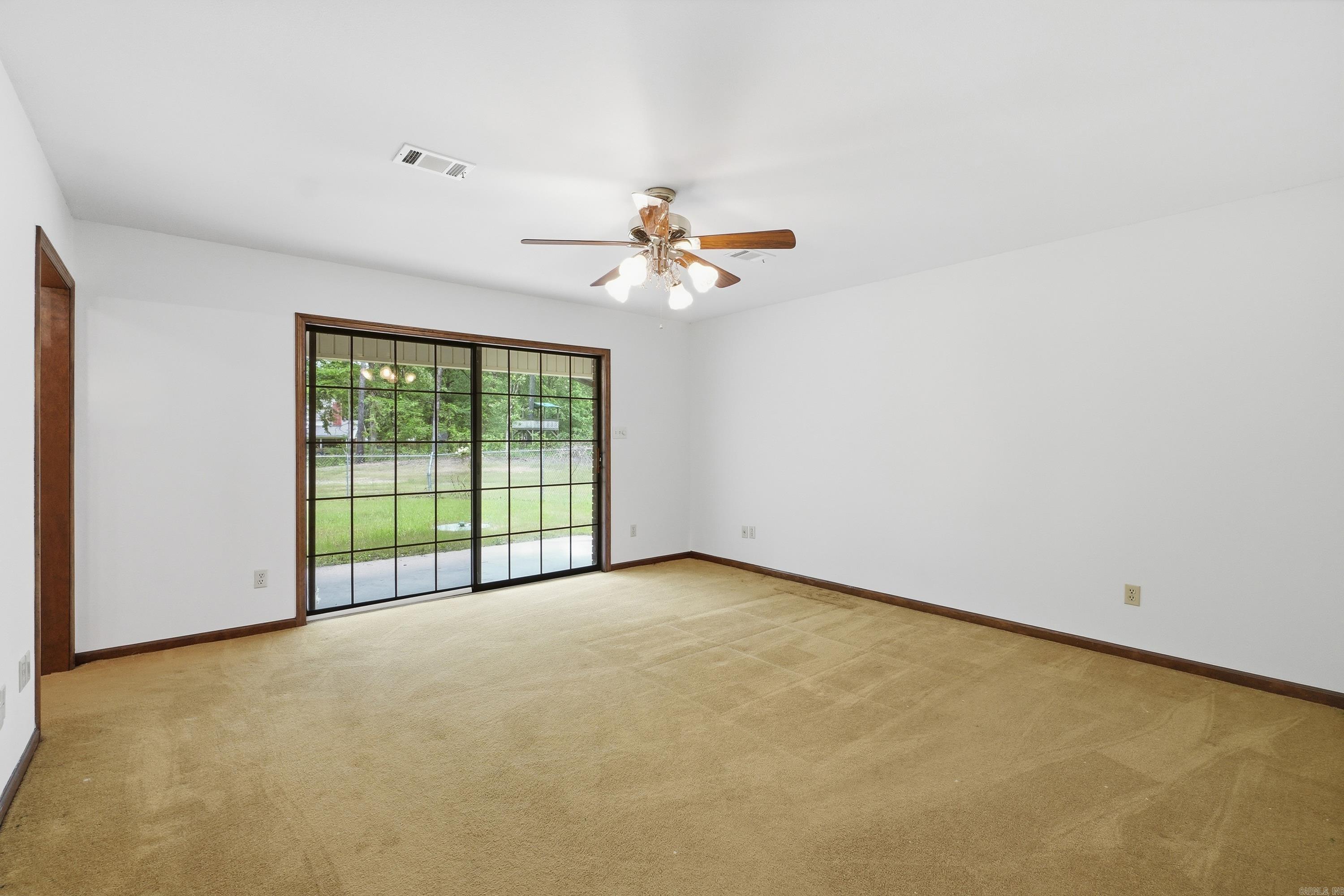38 Garrett Lane Property Photo 31