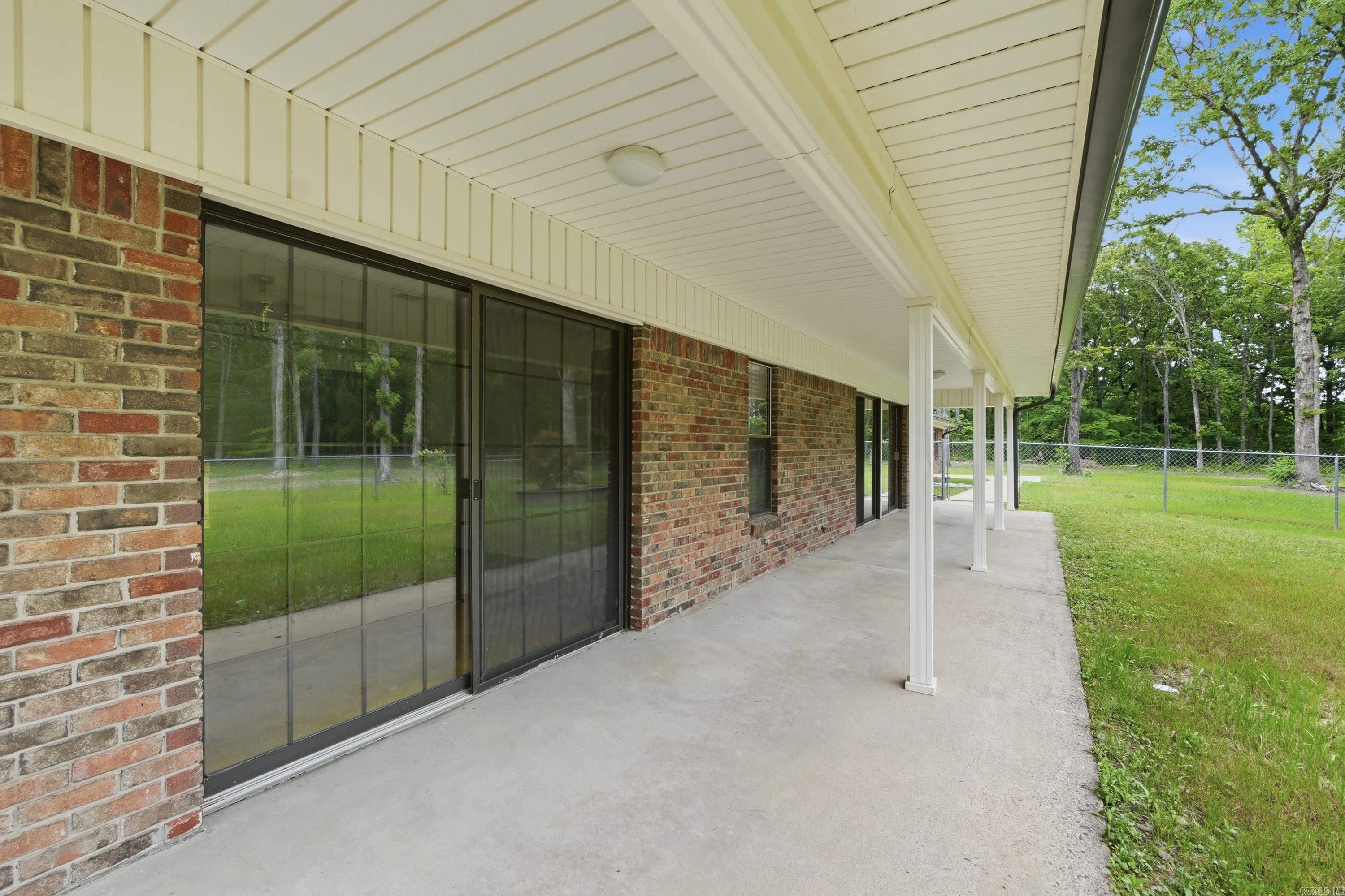 38 Garrett Lane Property Photo 40
