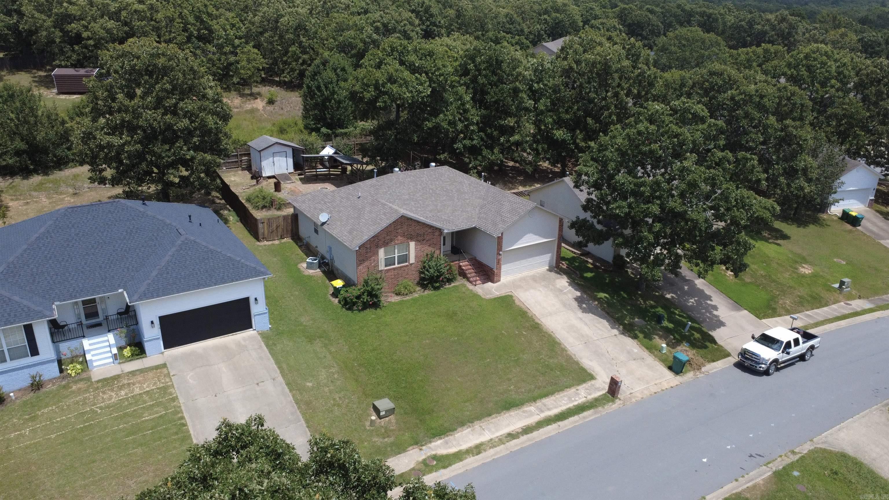 72 Cinnamon Drive Property Photo 4