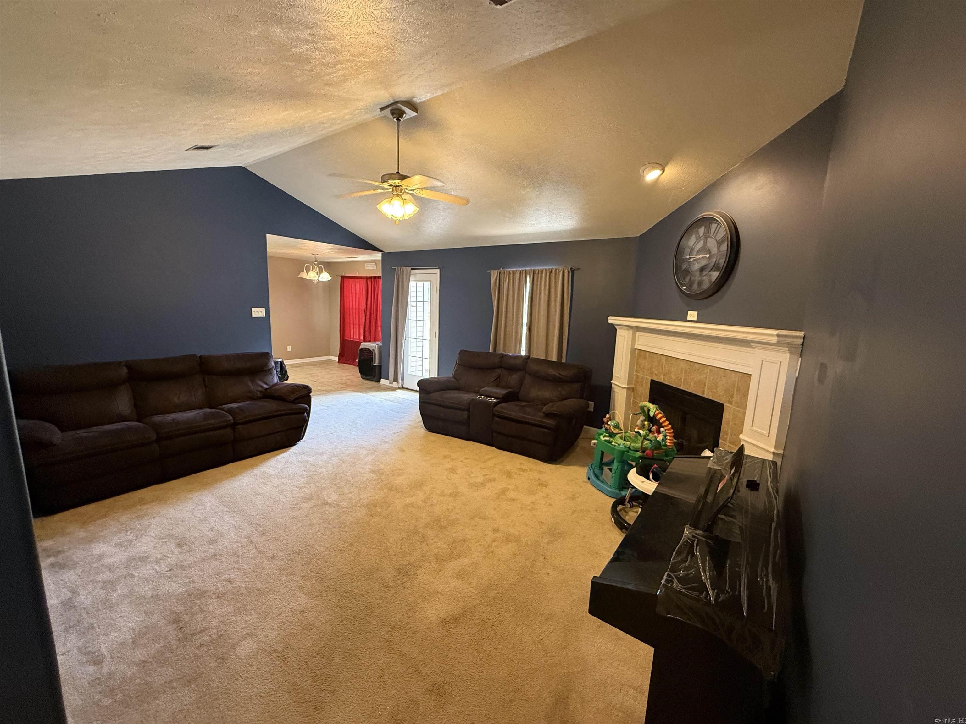 72 Cinnamon Drive Property Photo 14
