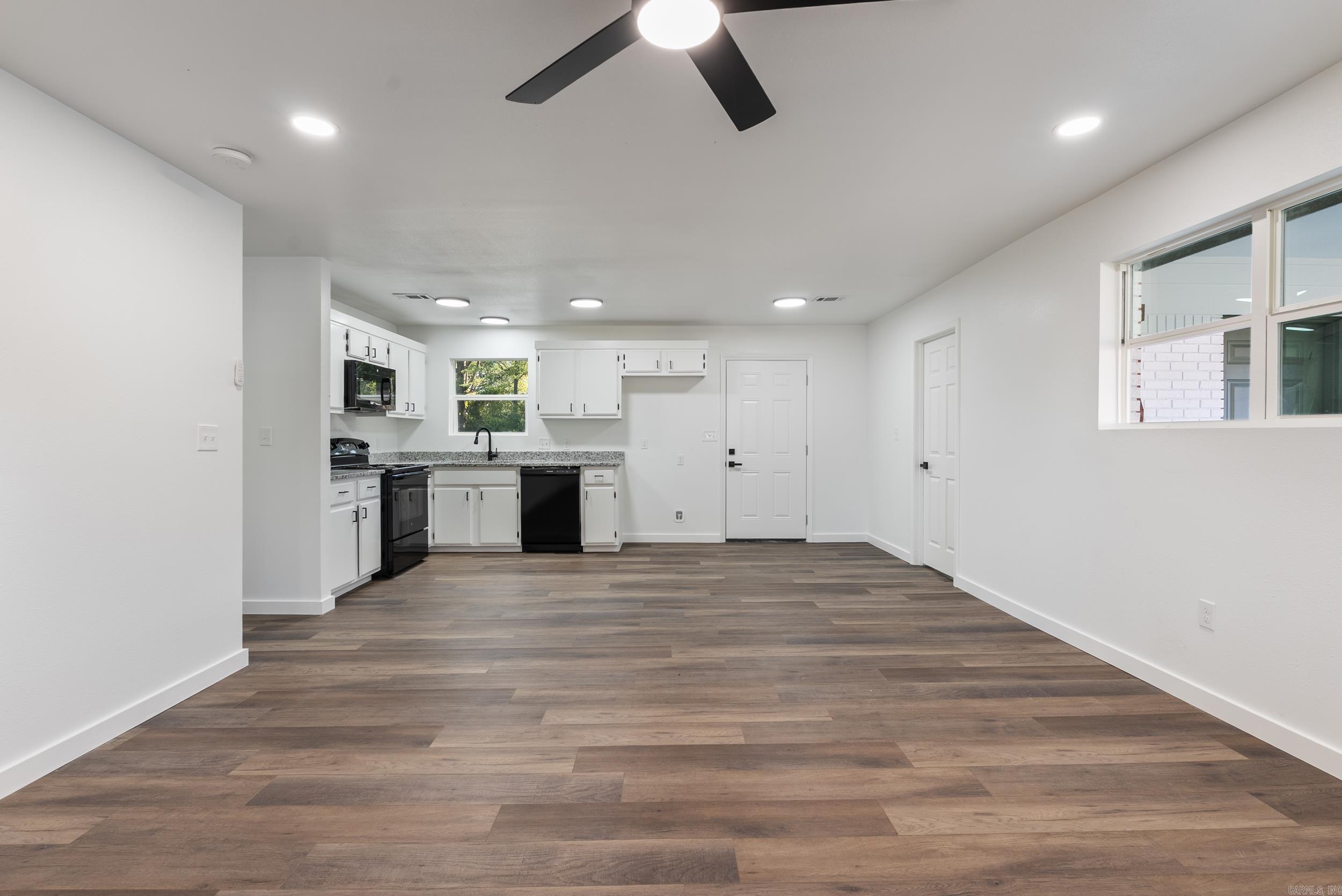 103 Maple Street Property Photo 14