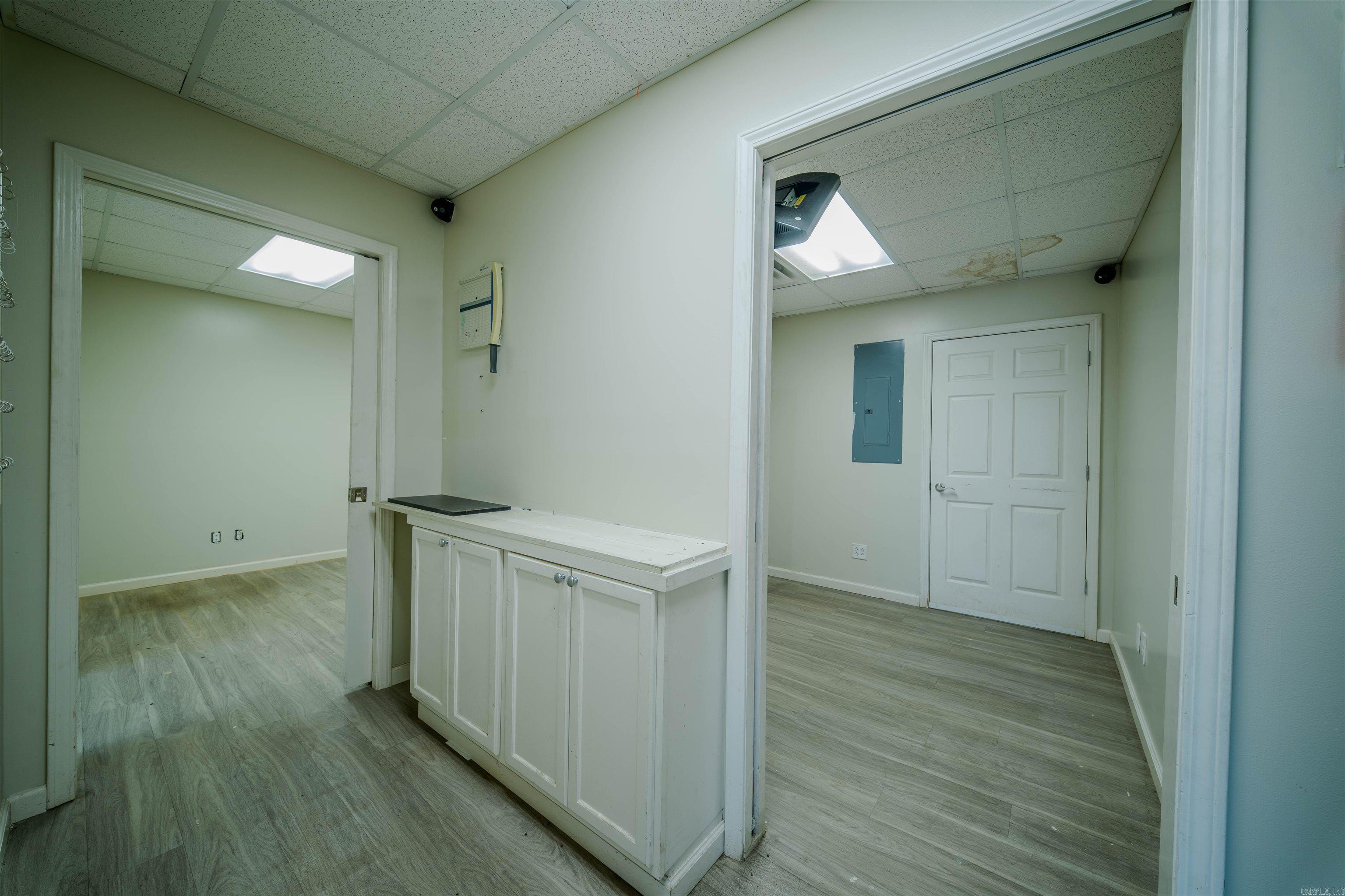 701 E Main St Property Photo 11