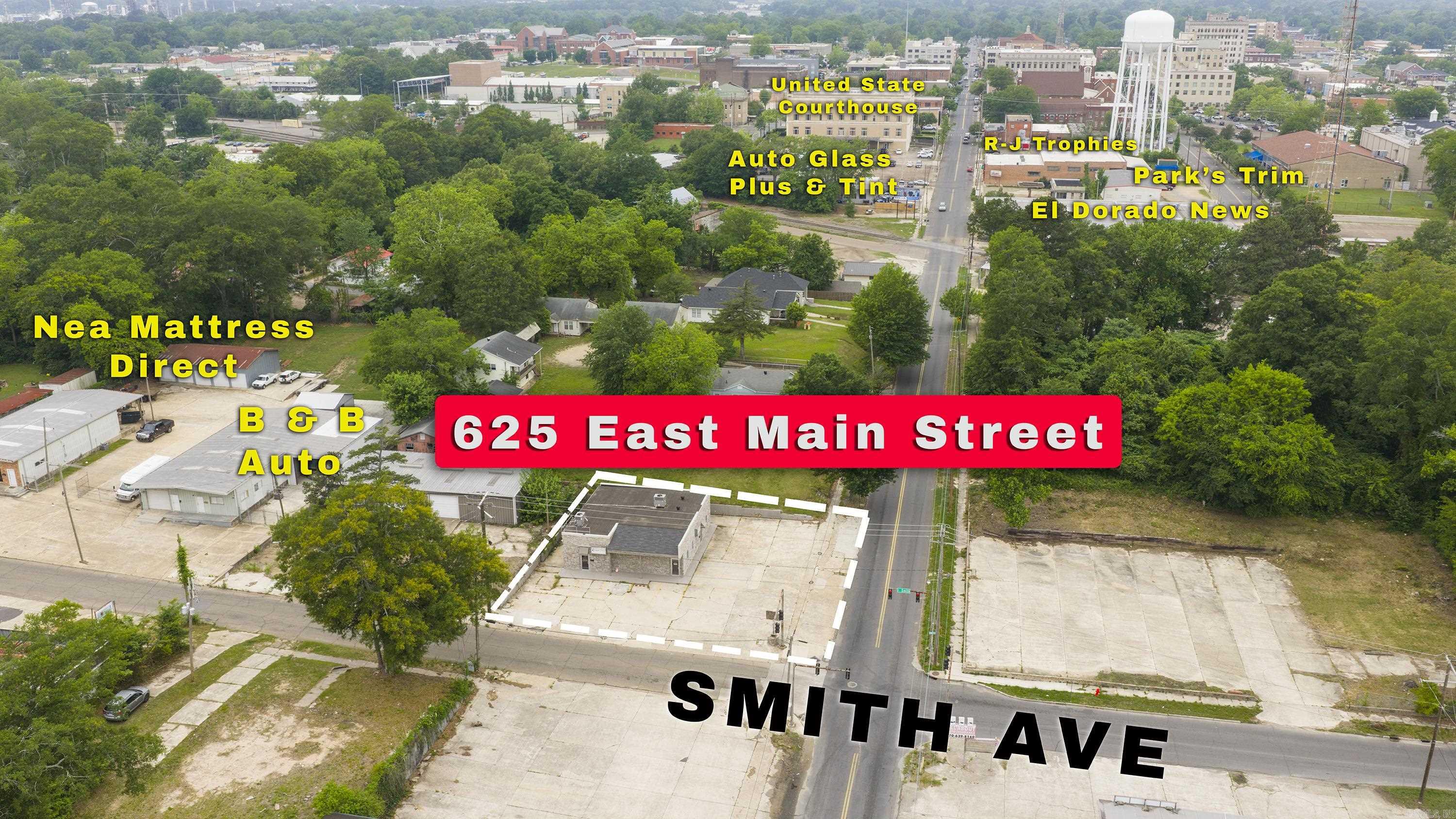 625 E Main St Property Photo 2