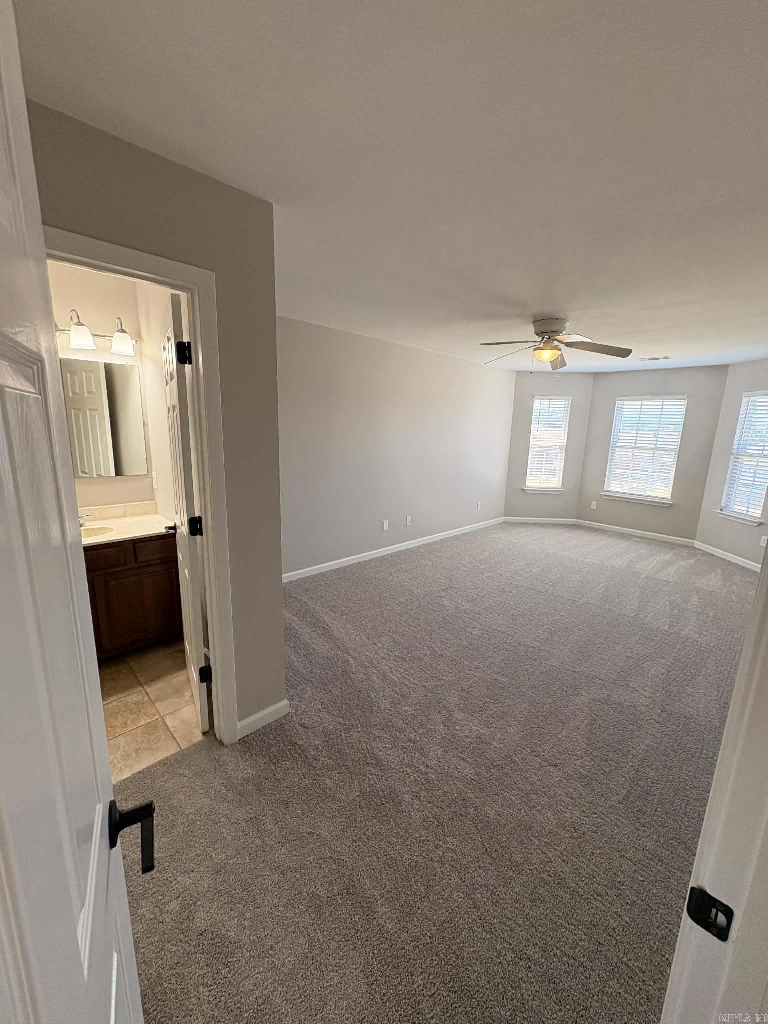 106 Tamarack Court Property Photo 13