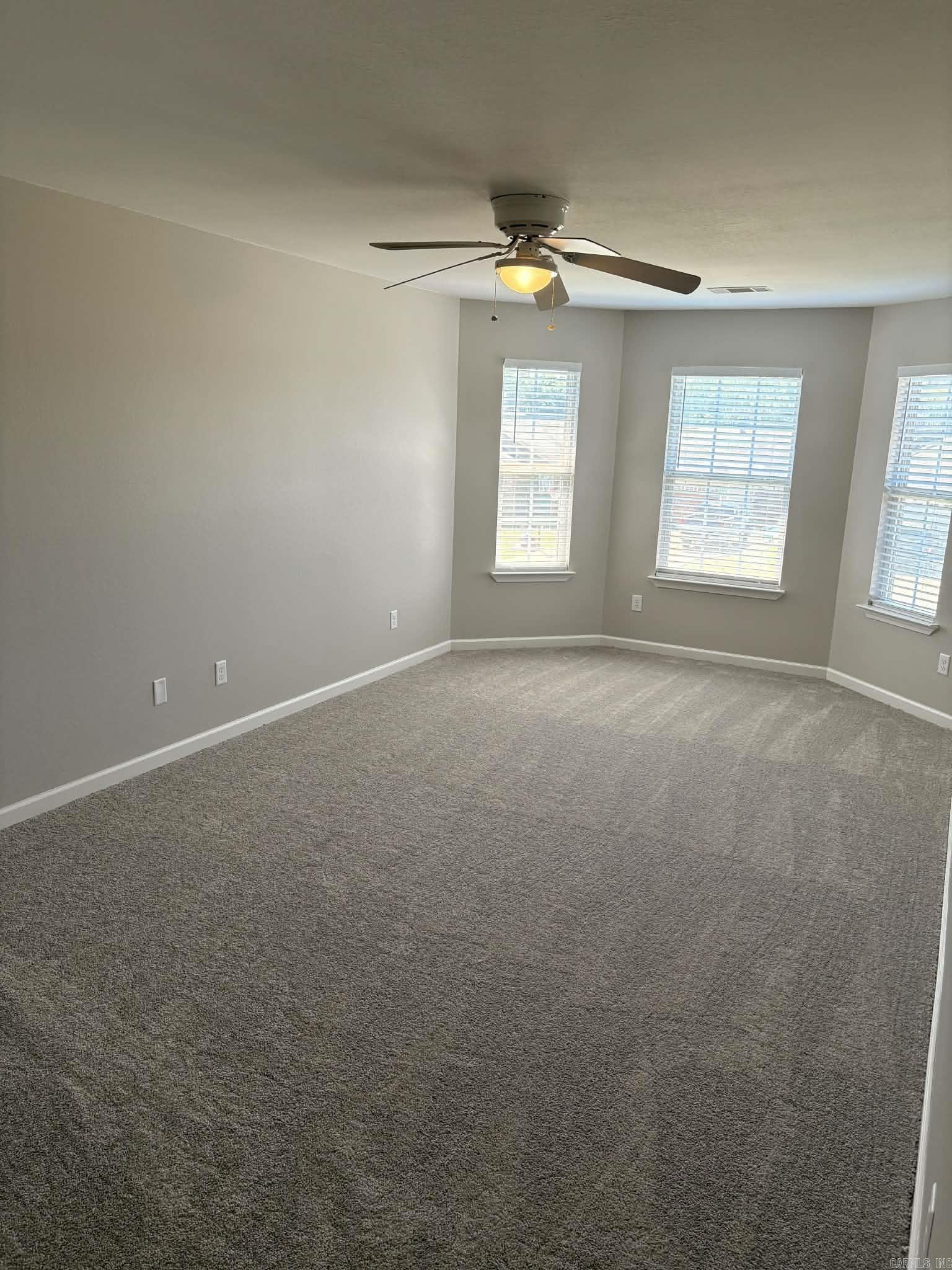 106 Tamarack Court Property Photo 14