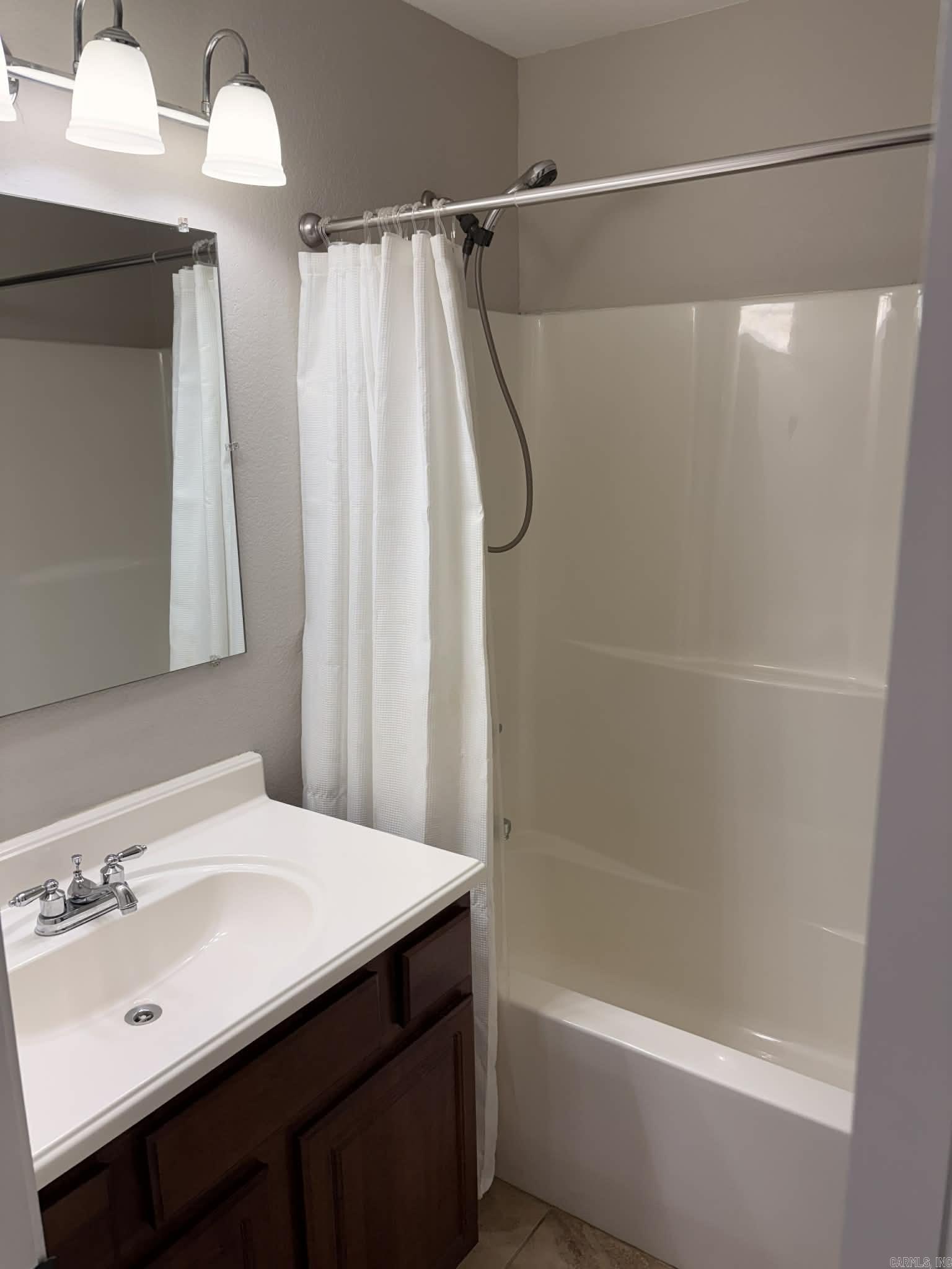 106 Tamarack Court Property Photo 19