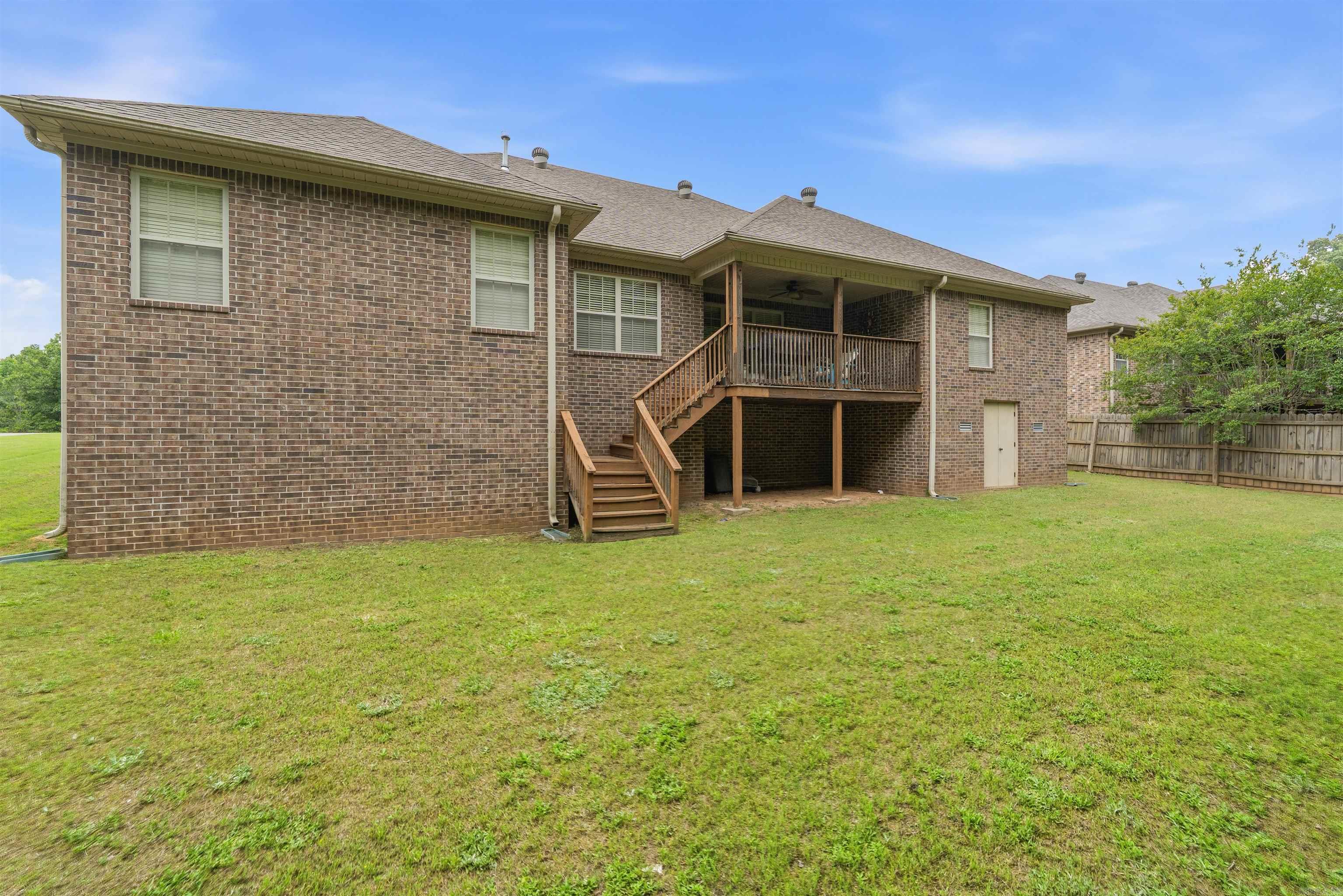 1302 Lost Creek Drive Property Photo 17