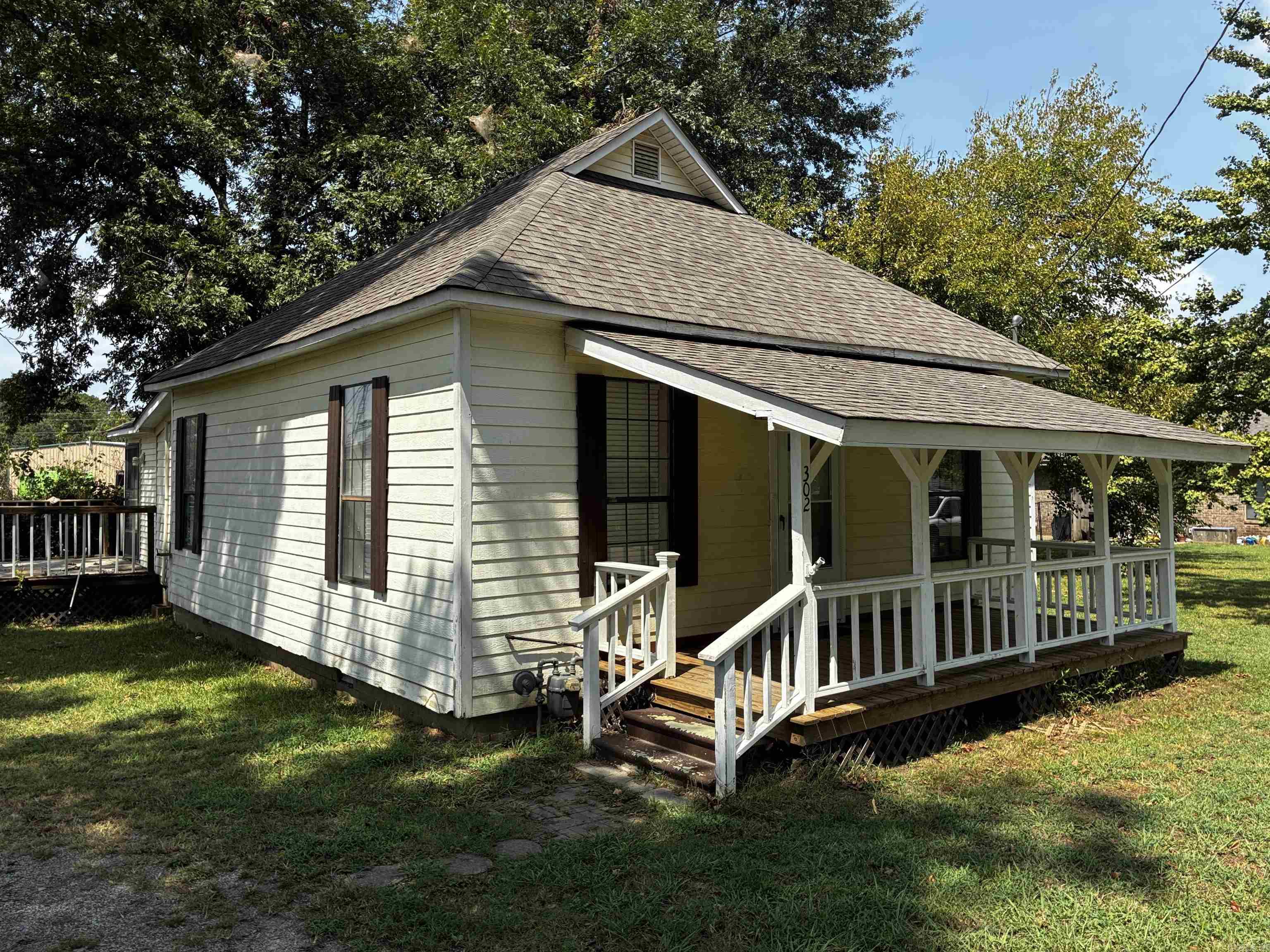 302 Spring Street Property Photo 11