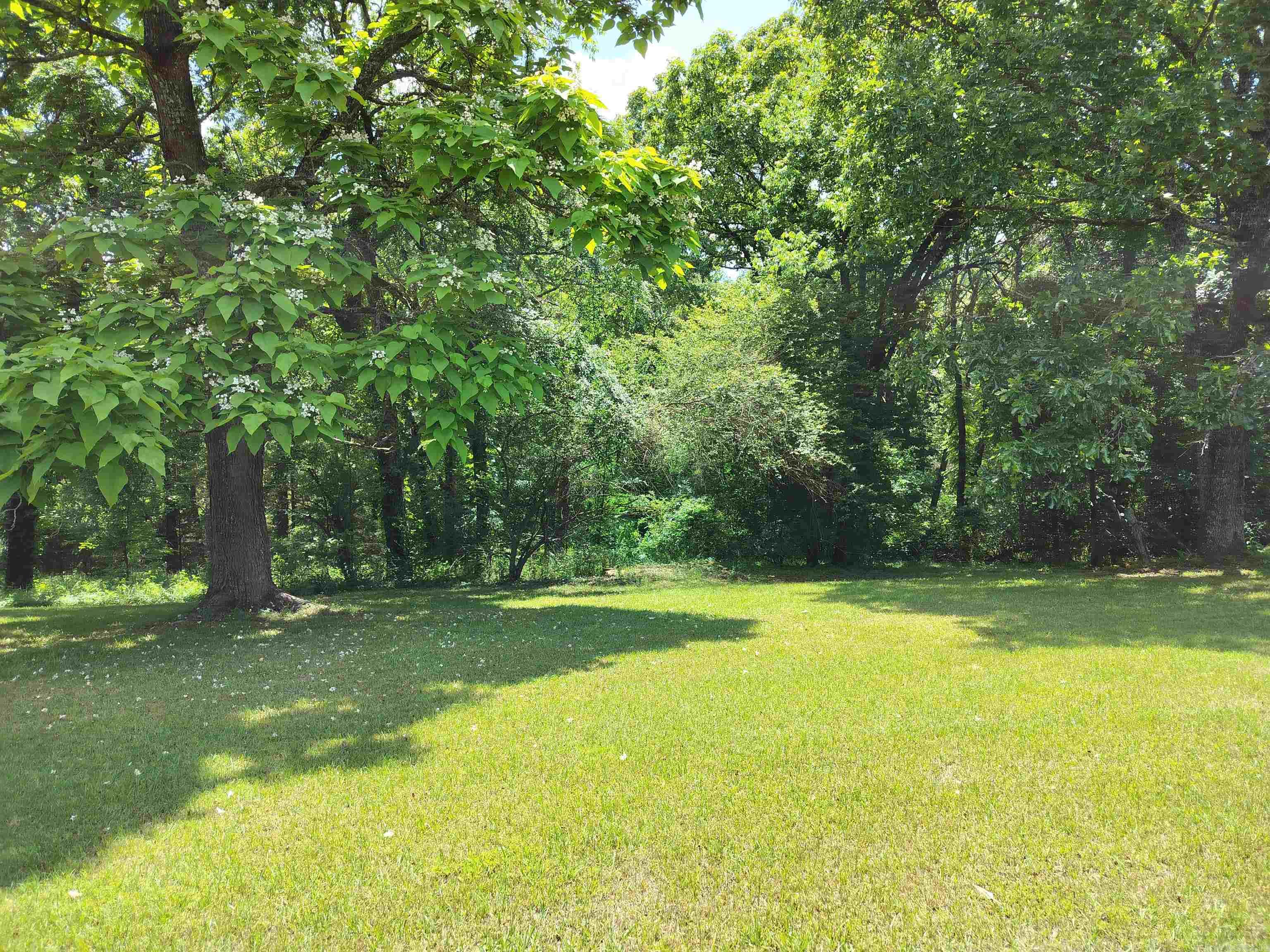 000 Red Barn Antique Rd. Property Photo 3