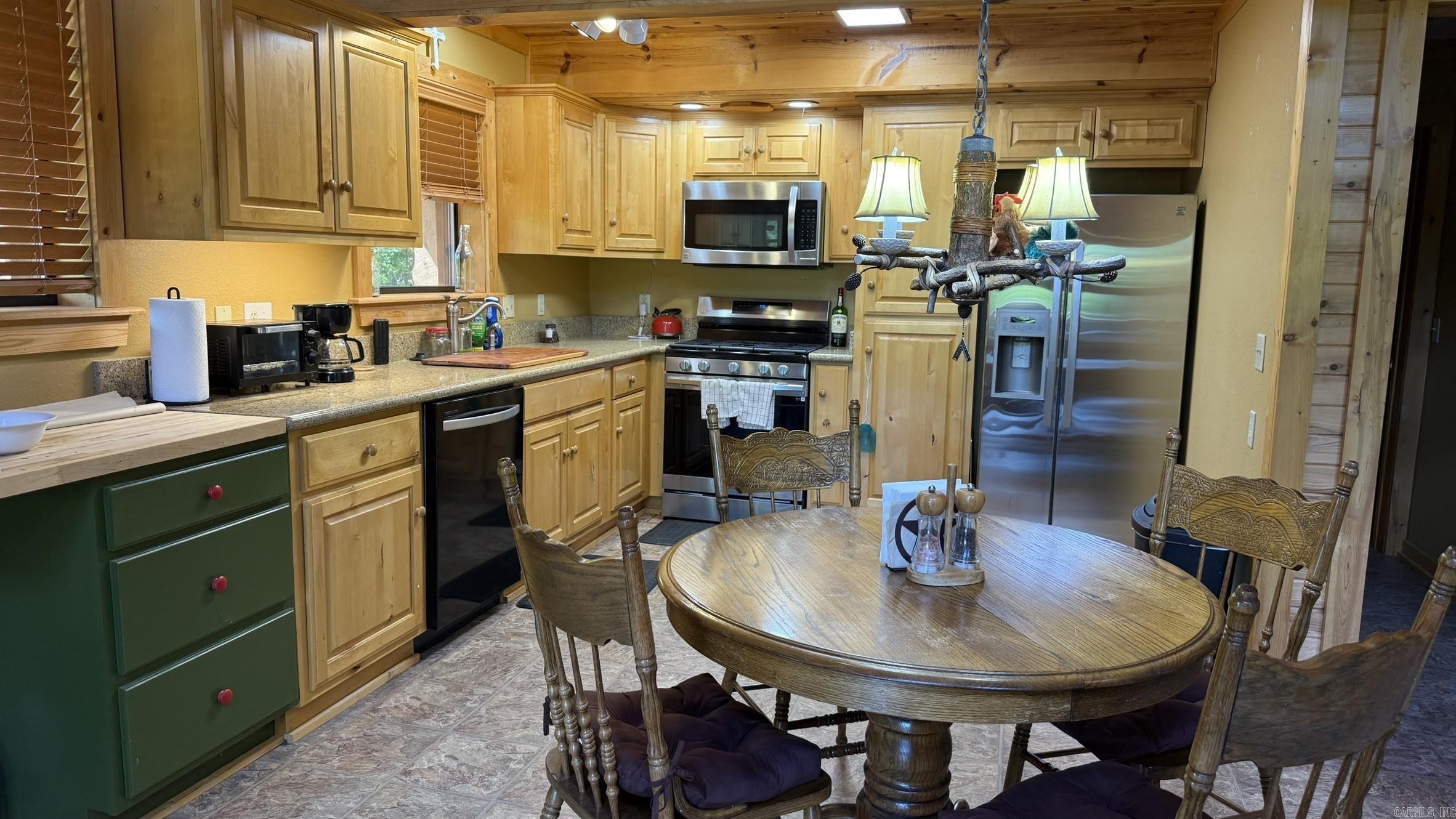 108 Georgia Circle Property Photo 25