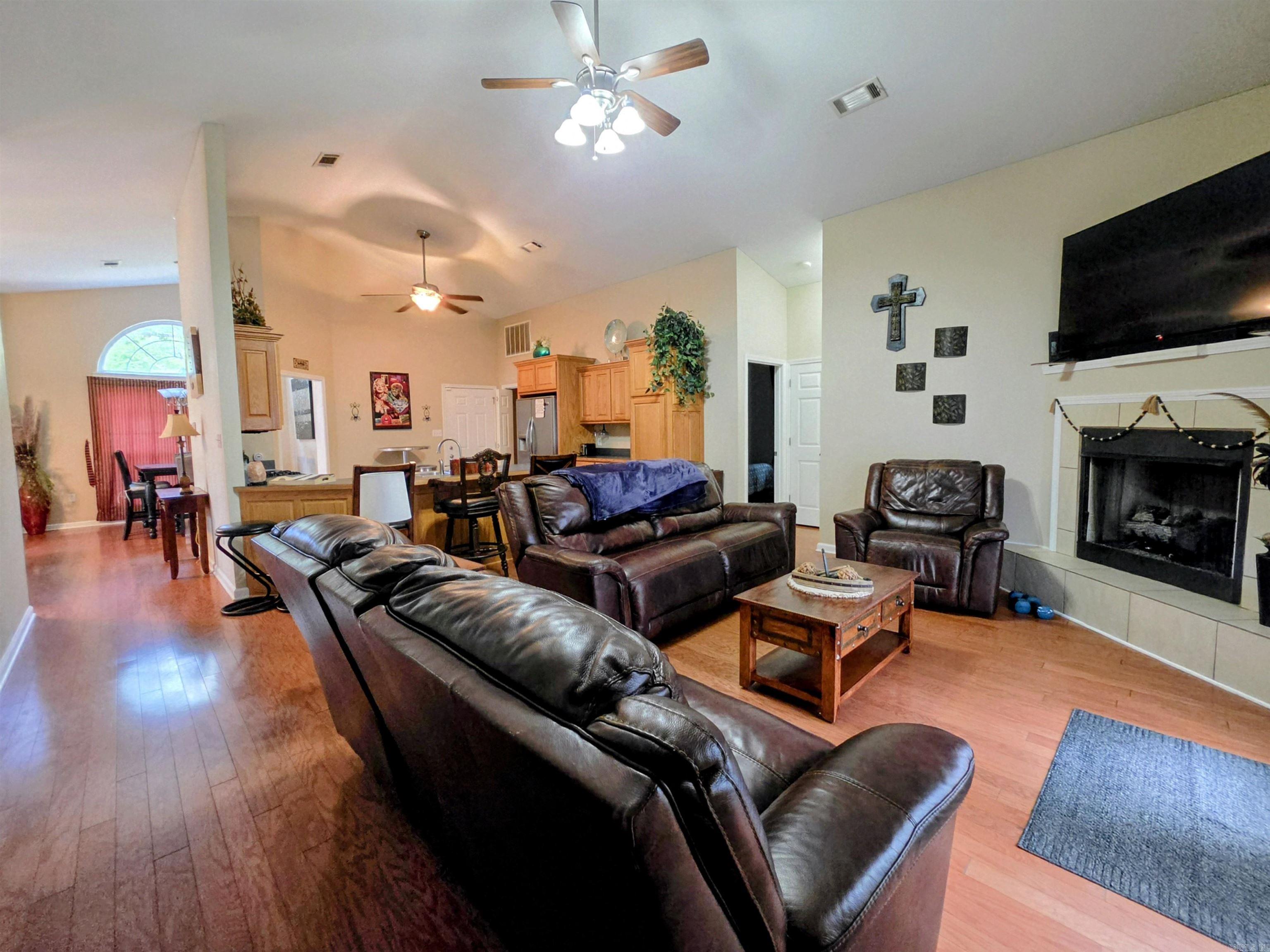 150 Lakeaire Terrace Property Photo 43