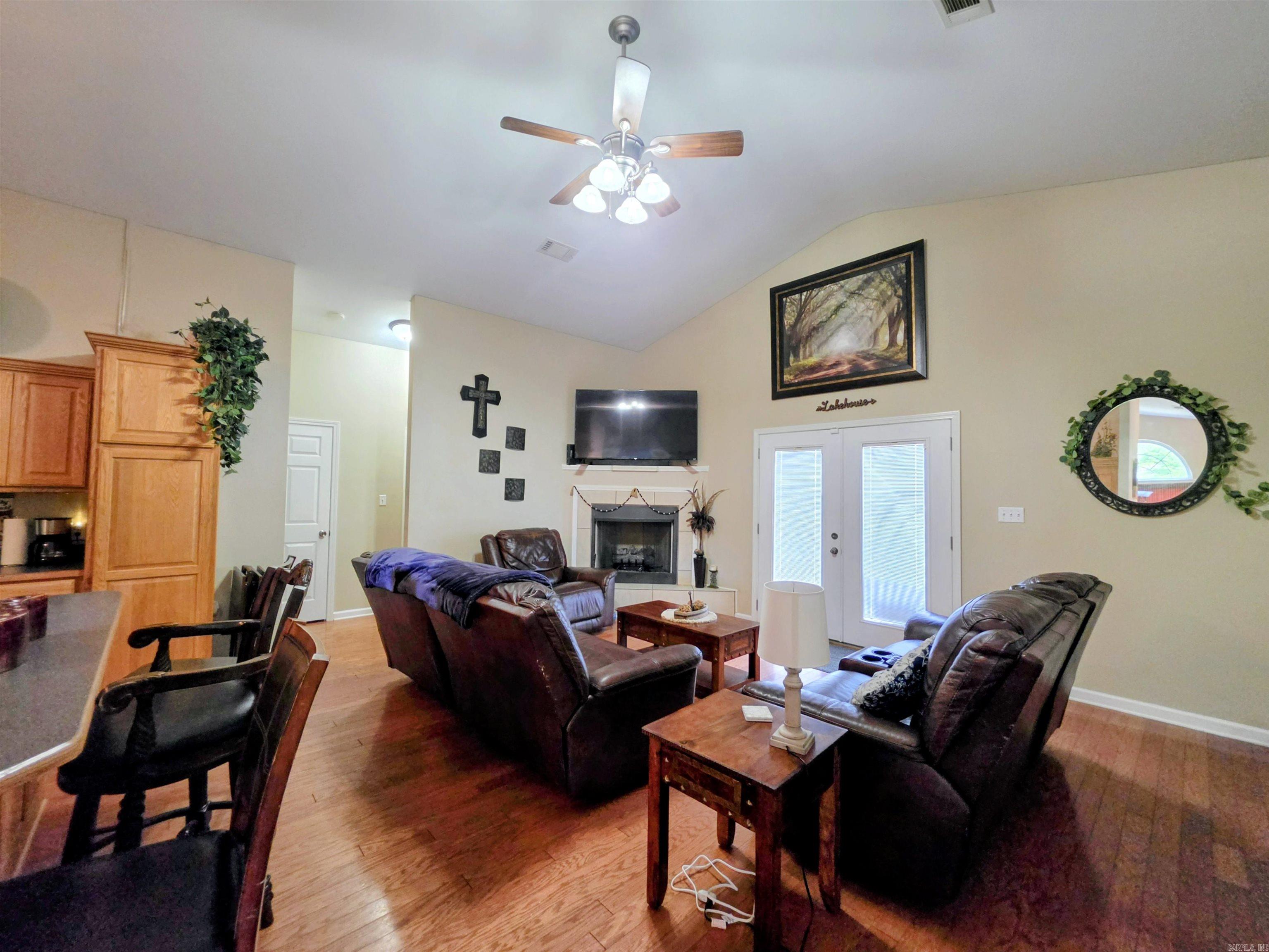 150 Lakeaire Terrace Property Photo 46
