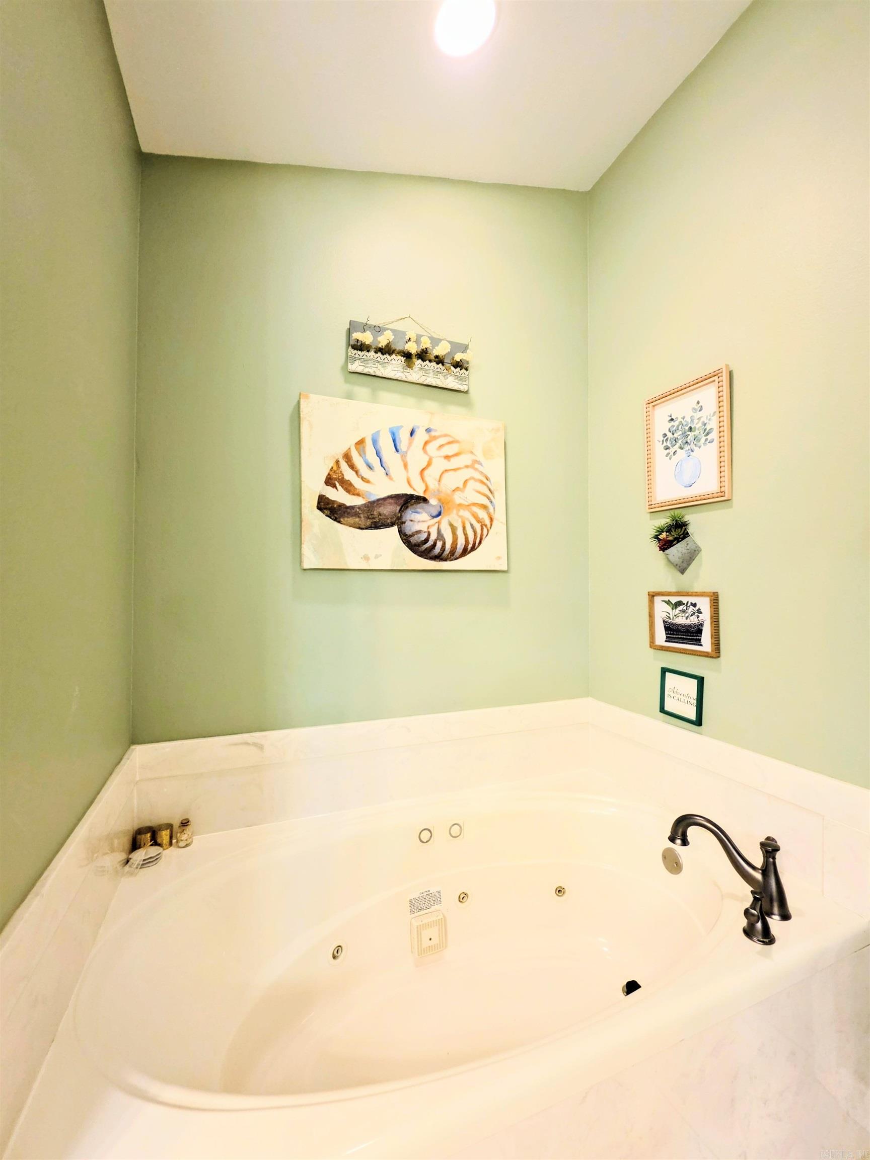 150 Lakeaire Terrace Property Photo 49