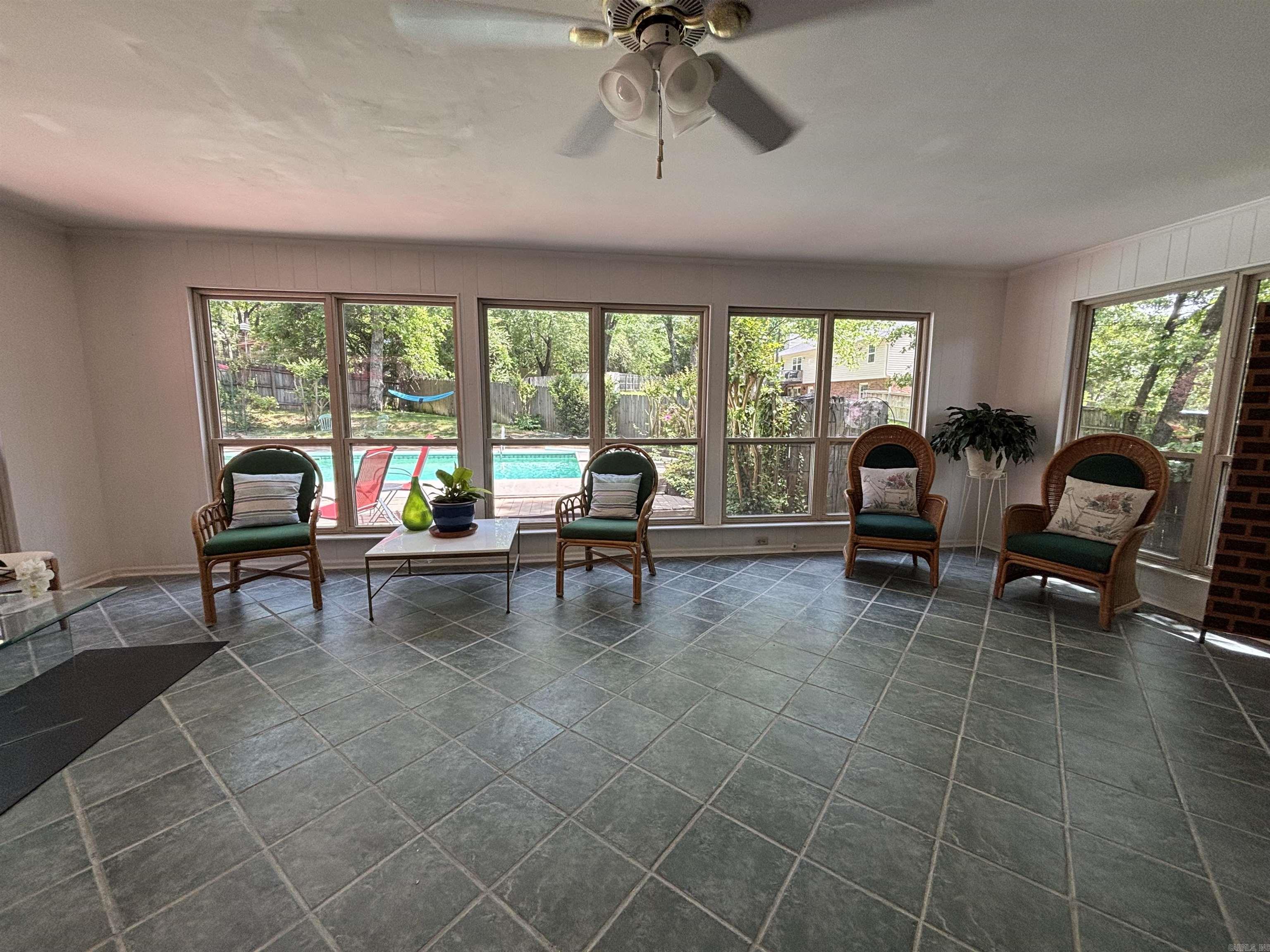 3 Amesbury Ct Property Photo 14