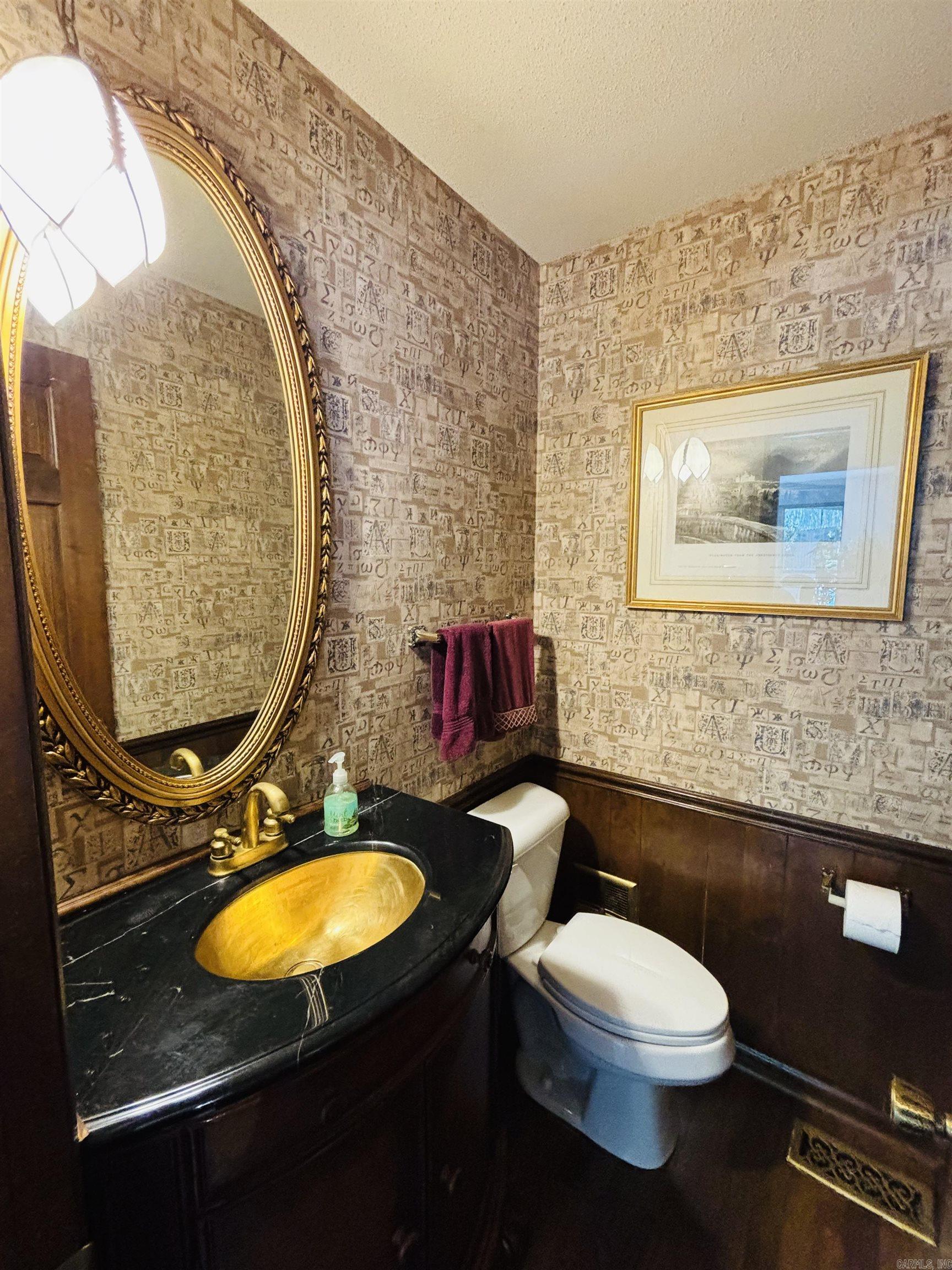 3 Amesbury Ct Property Photo 35