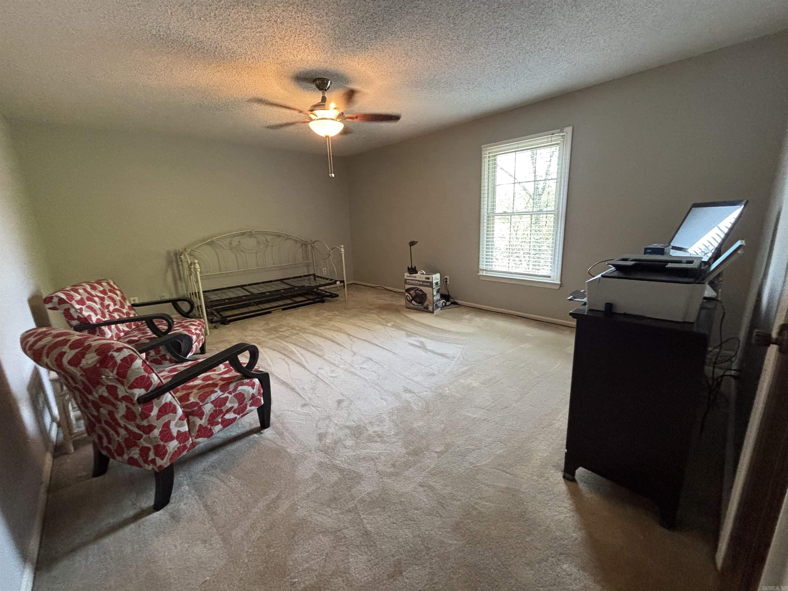 3 Amesbury Ct Property Photo 39