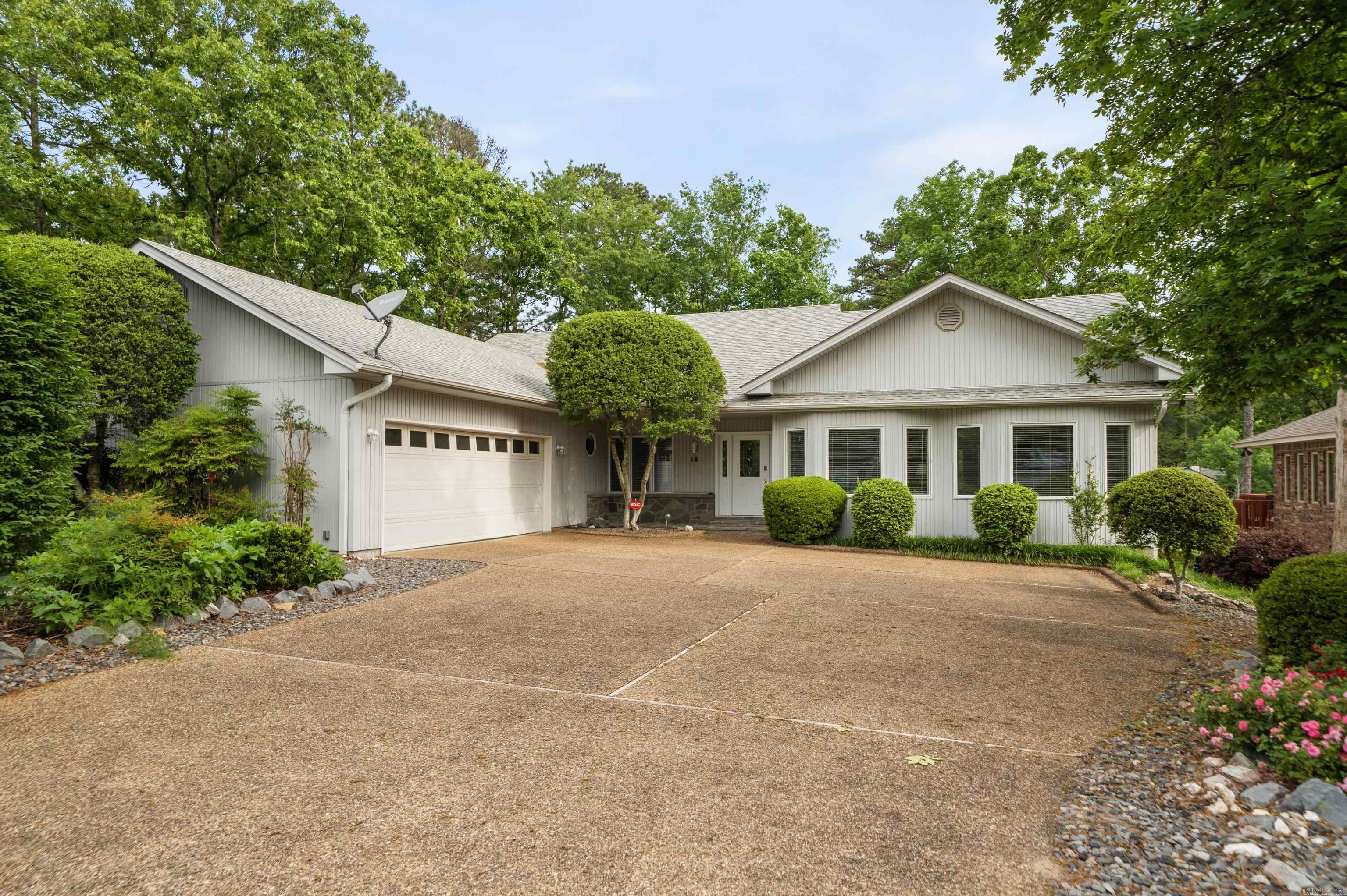 18 Fastota Lane