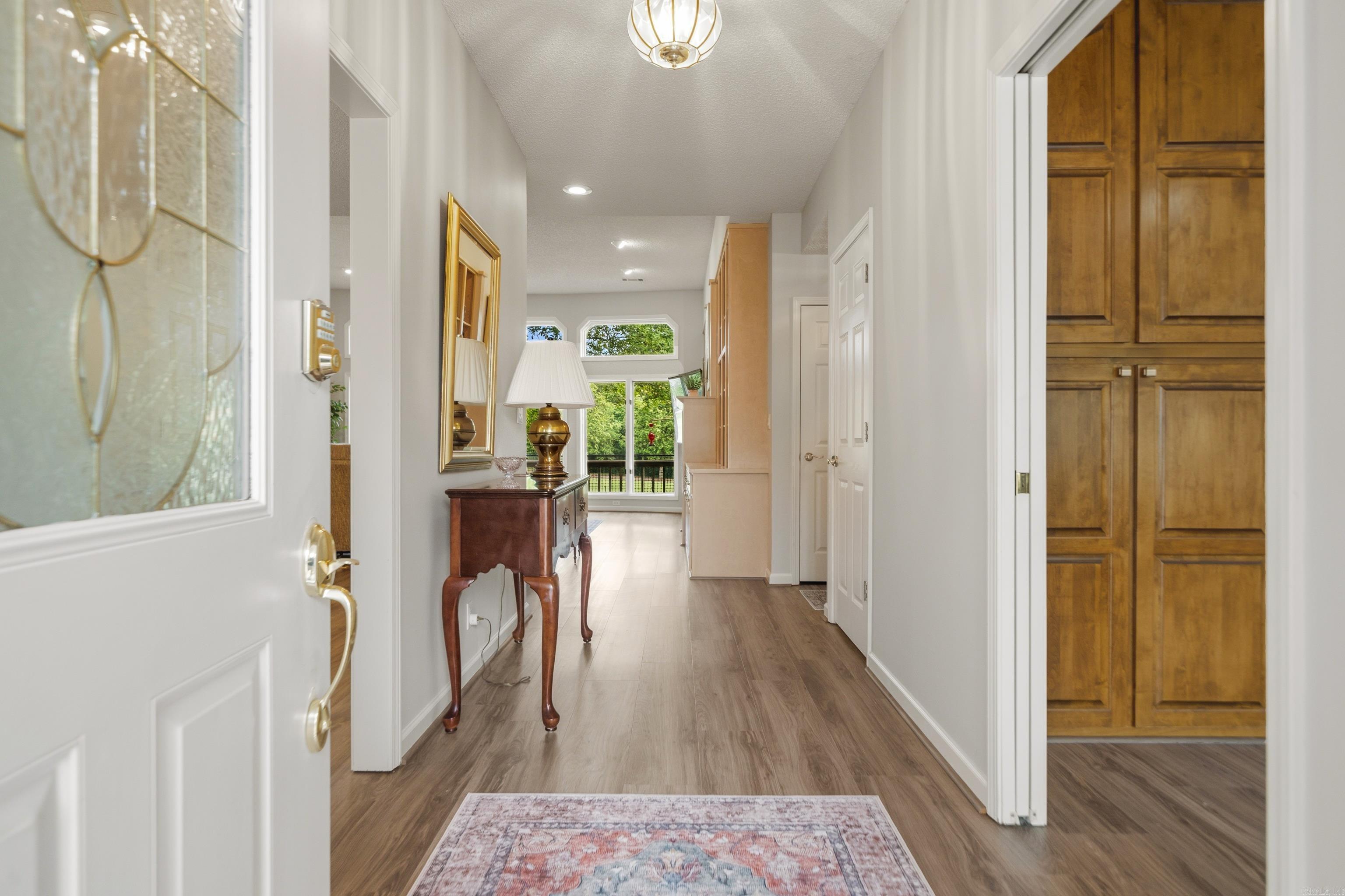 18 Fastota Lane Property Photo 2