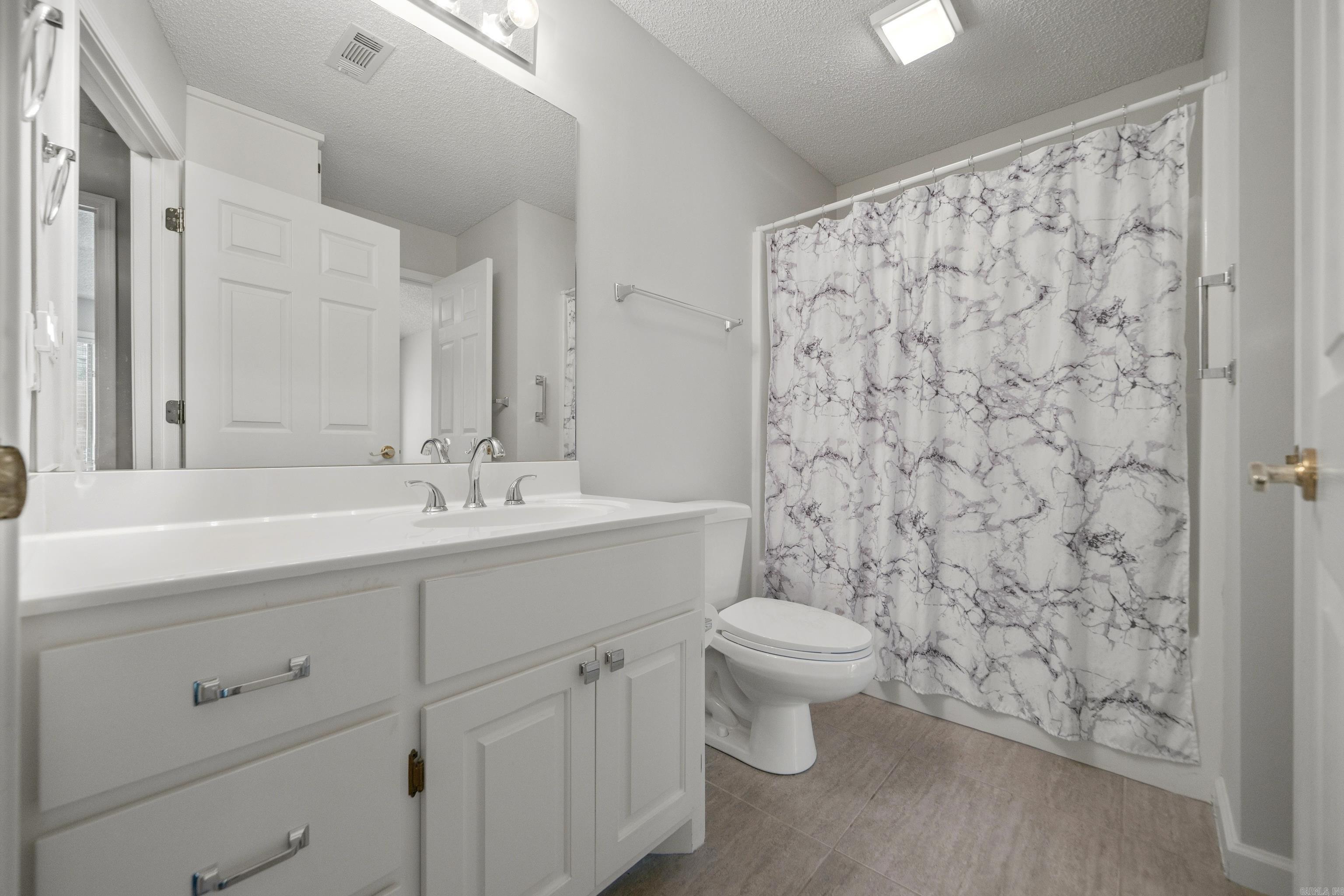 18 Fastota Lane Property Photo 18
