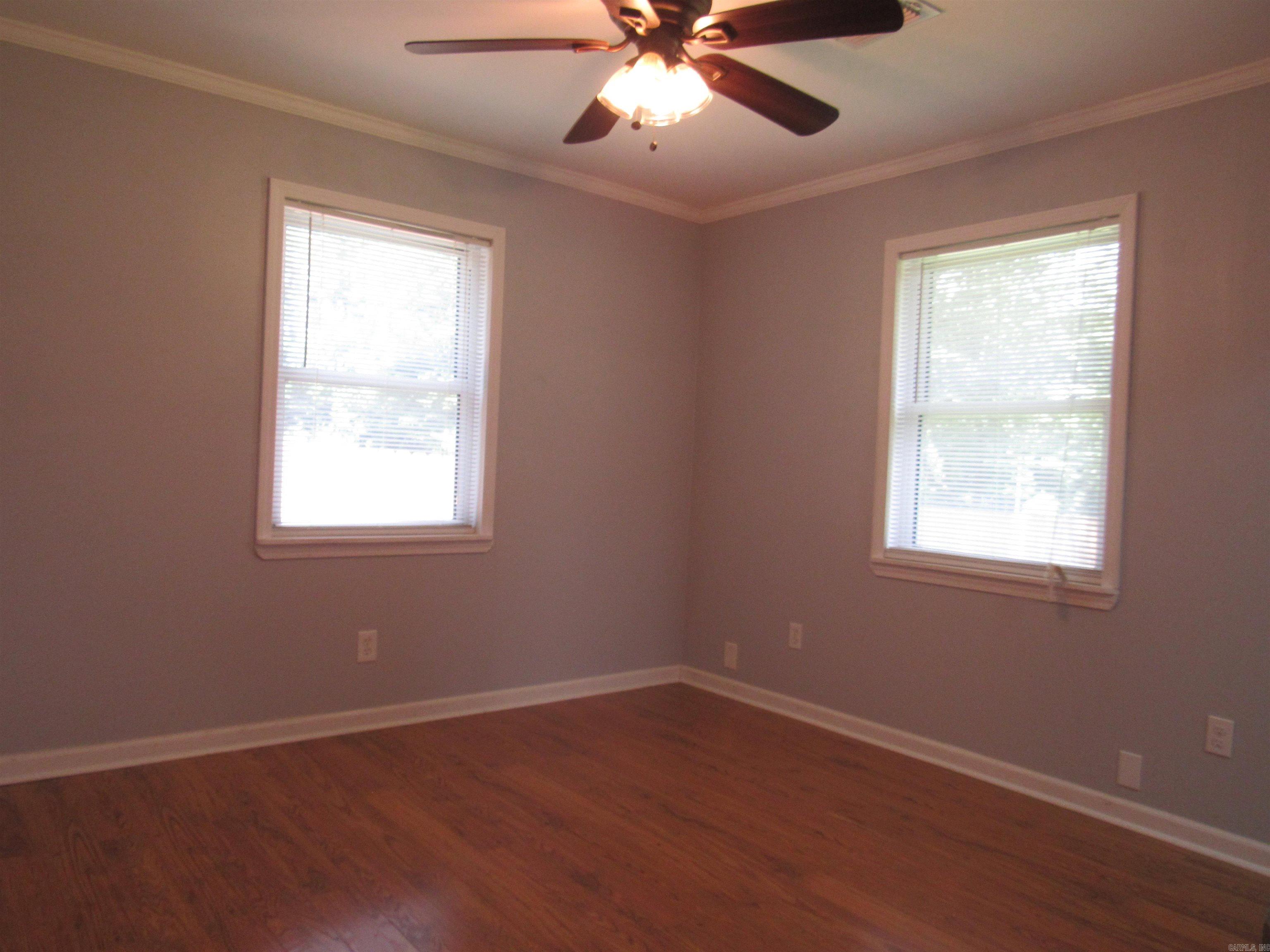 2912 W Hwy 319 Property Photo 4