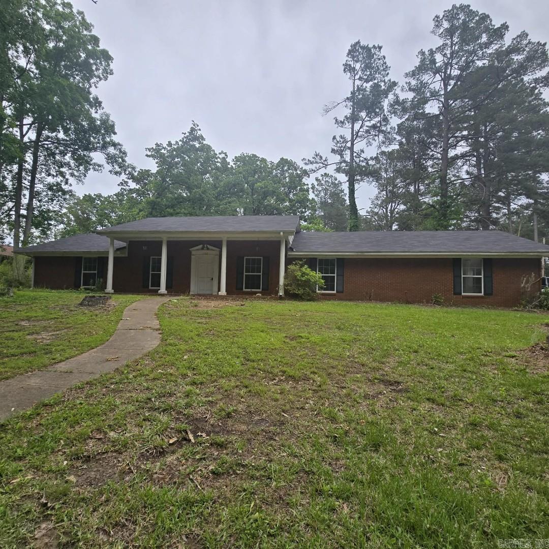 702 Overstreet Property Photo 1