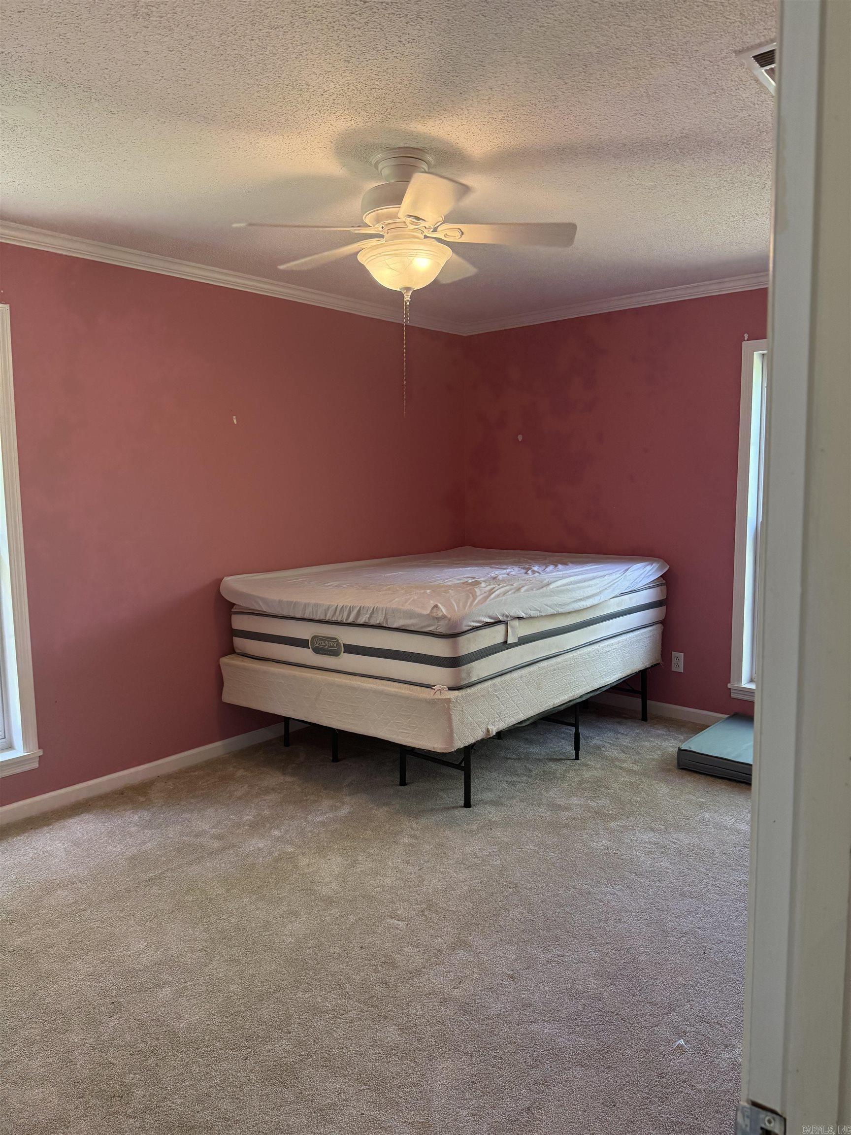 702 Overstreet Property Photo 11