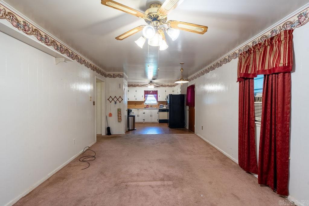 110 W Curran Street Property Photo 10