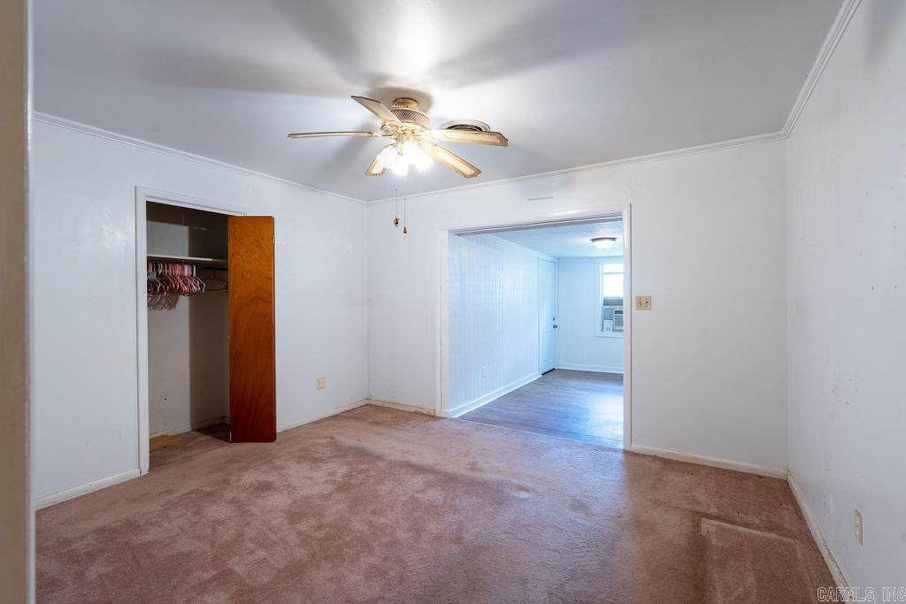 110 W Curran Street Property Photo 12
