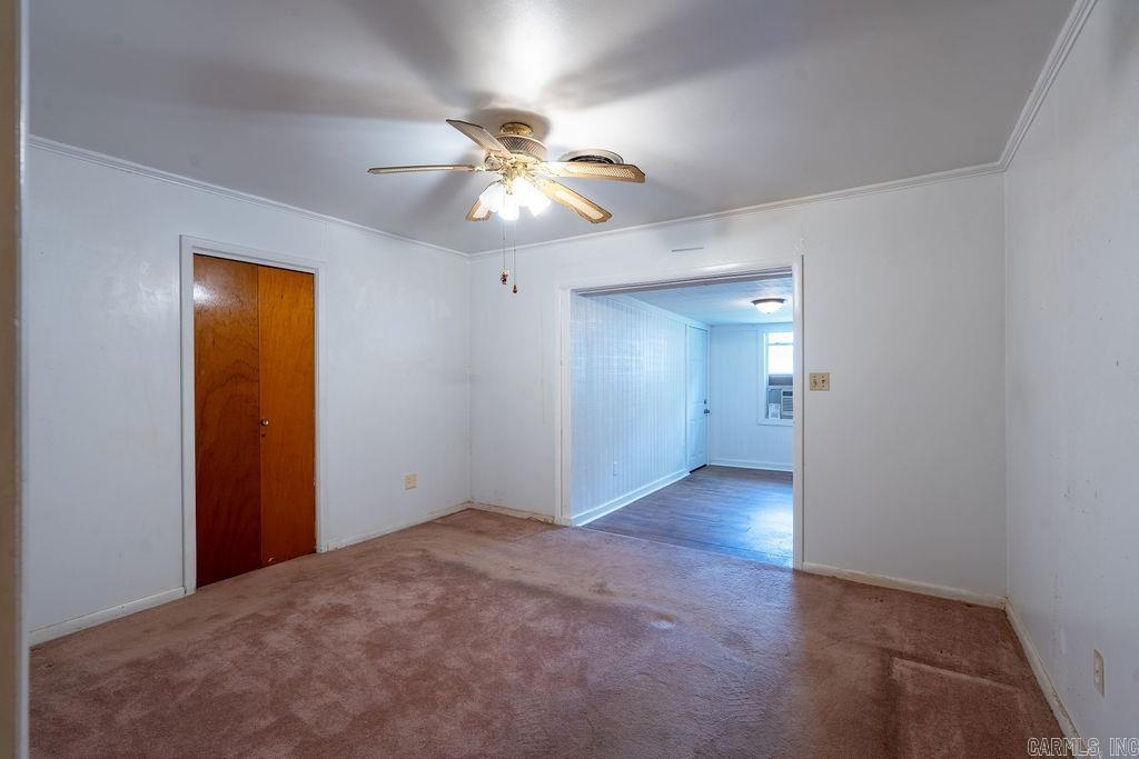 110 W Curran Street Property Photo 13