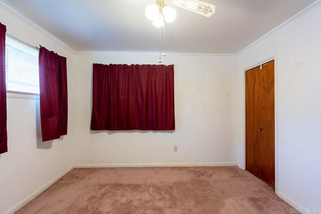 110 W Curran Street Property Photo 21