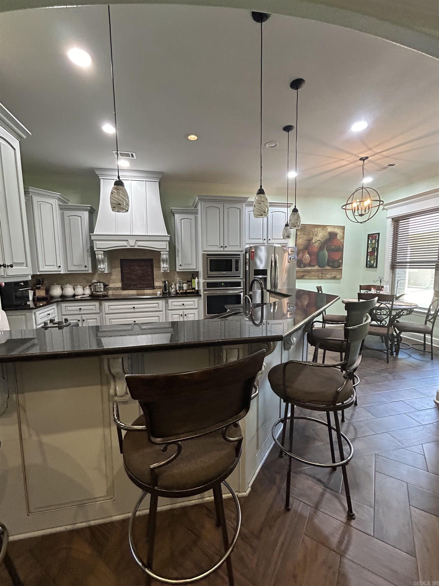 23 Whispering Drive Property Photo 4