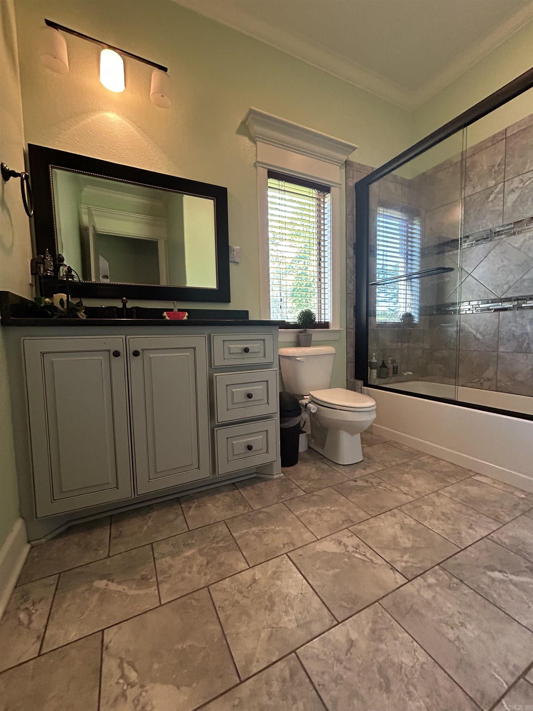 23 Whispering Drive Property Photo 12