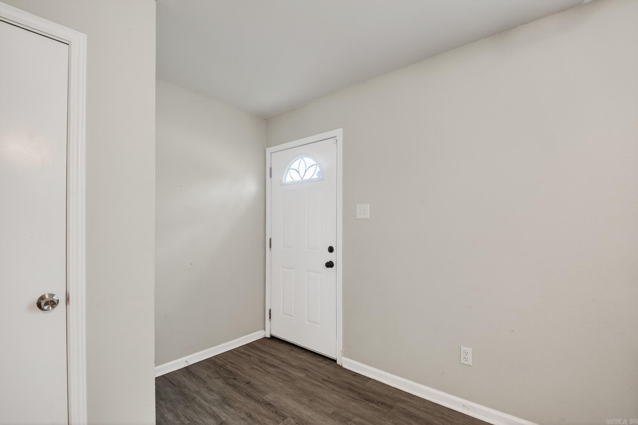 5627 Bayou Meto Loop Property Photo 6