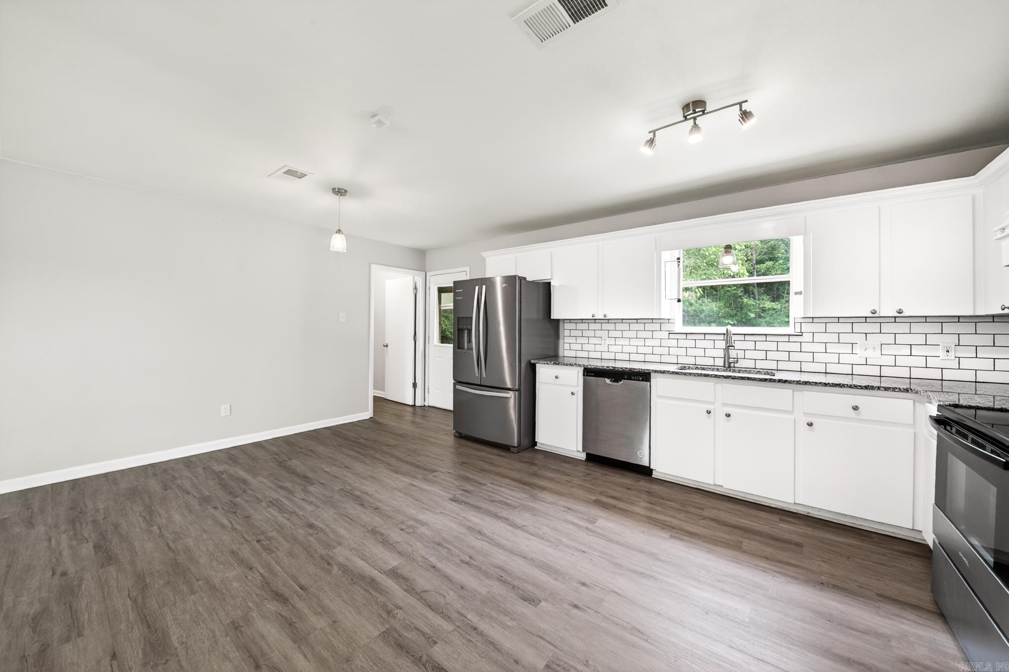 5627 Bayou Meto Loop Property Photo 13