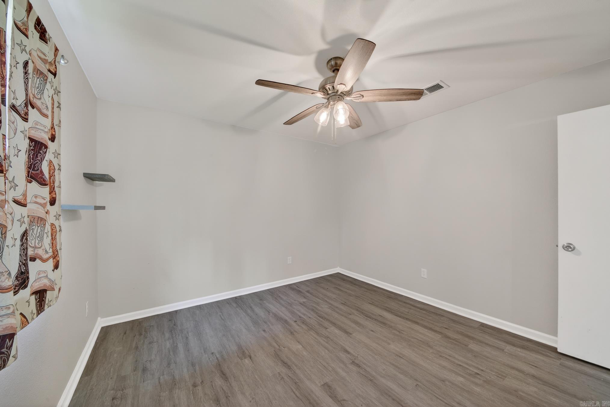 5627 Bayou Meto Loop Property Photo 36