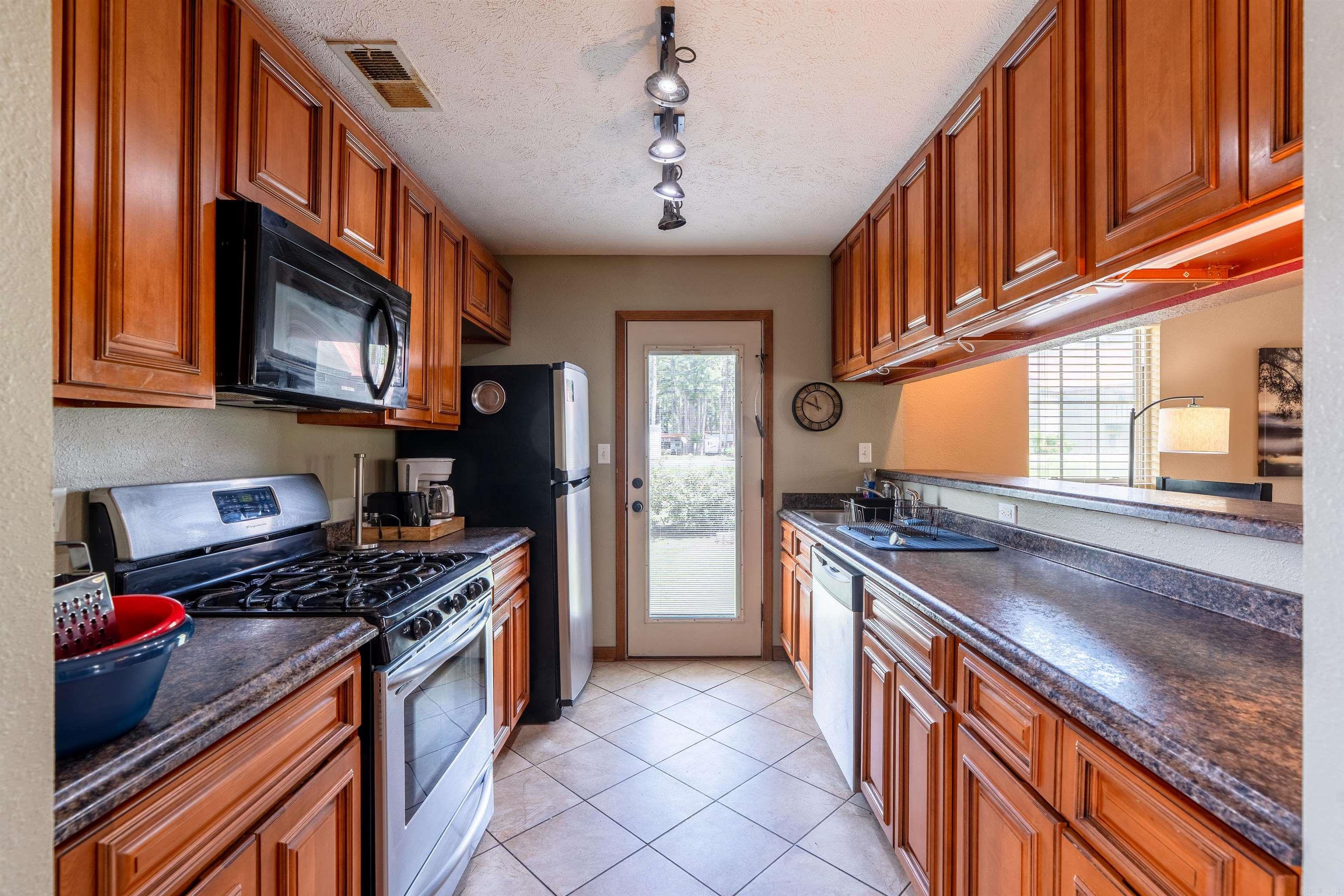 6 Winkley Shoals Cove Property Photo 14