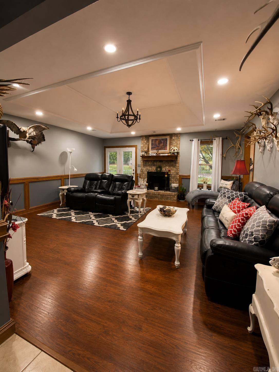 105 Elfen Glen St Property Photo 10