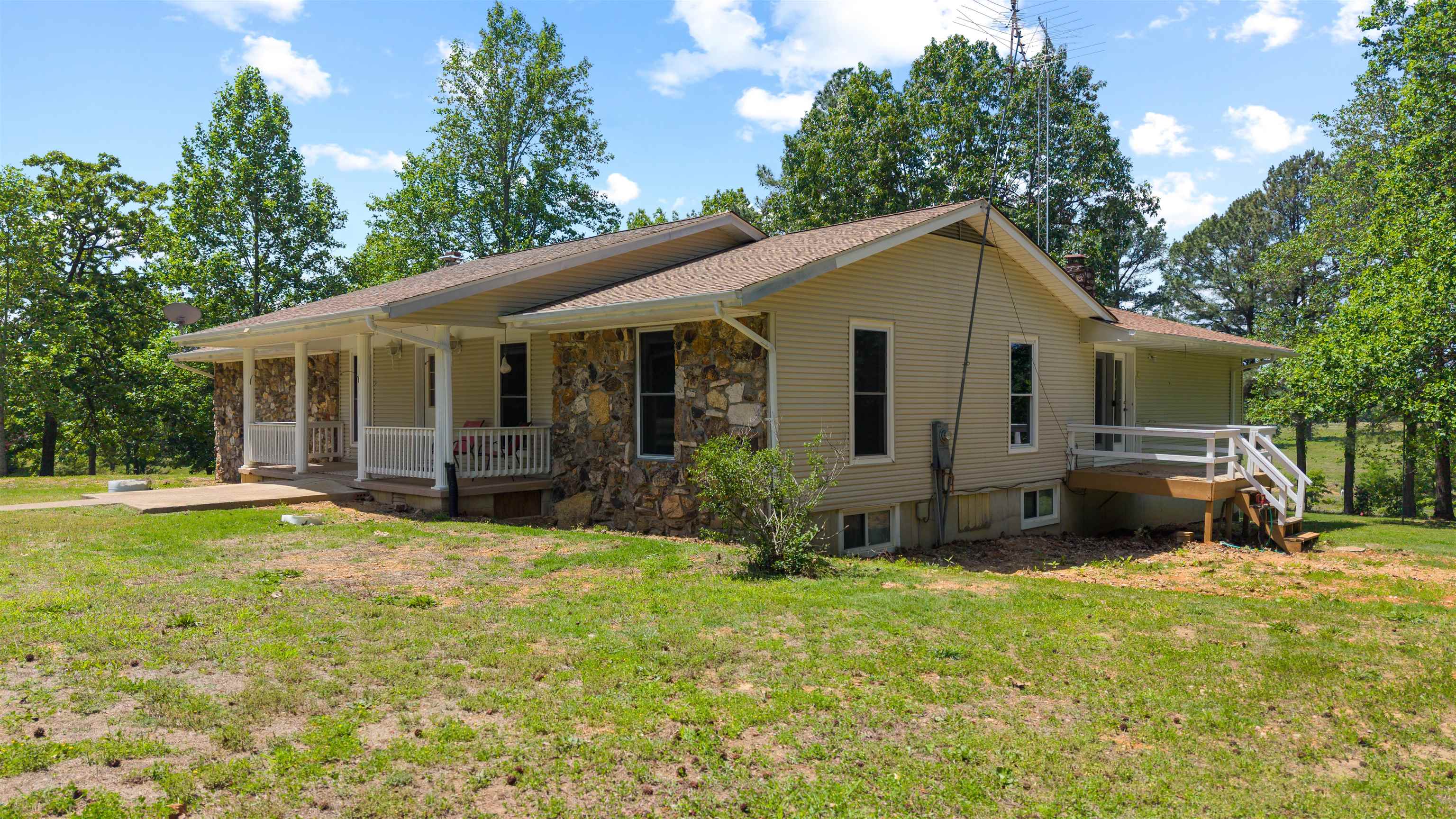 3555 Highway 167 Property Photo 8