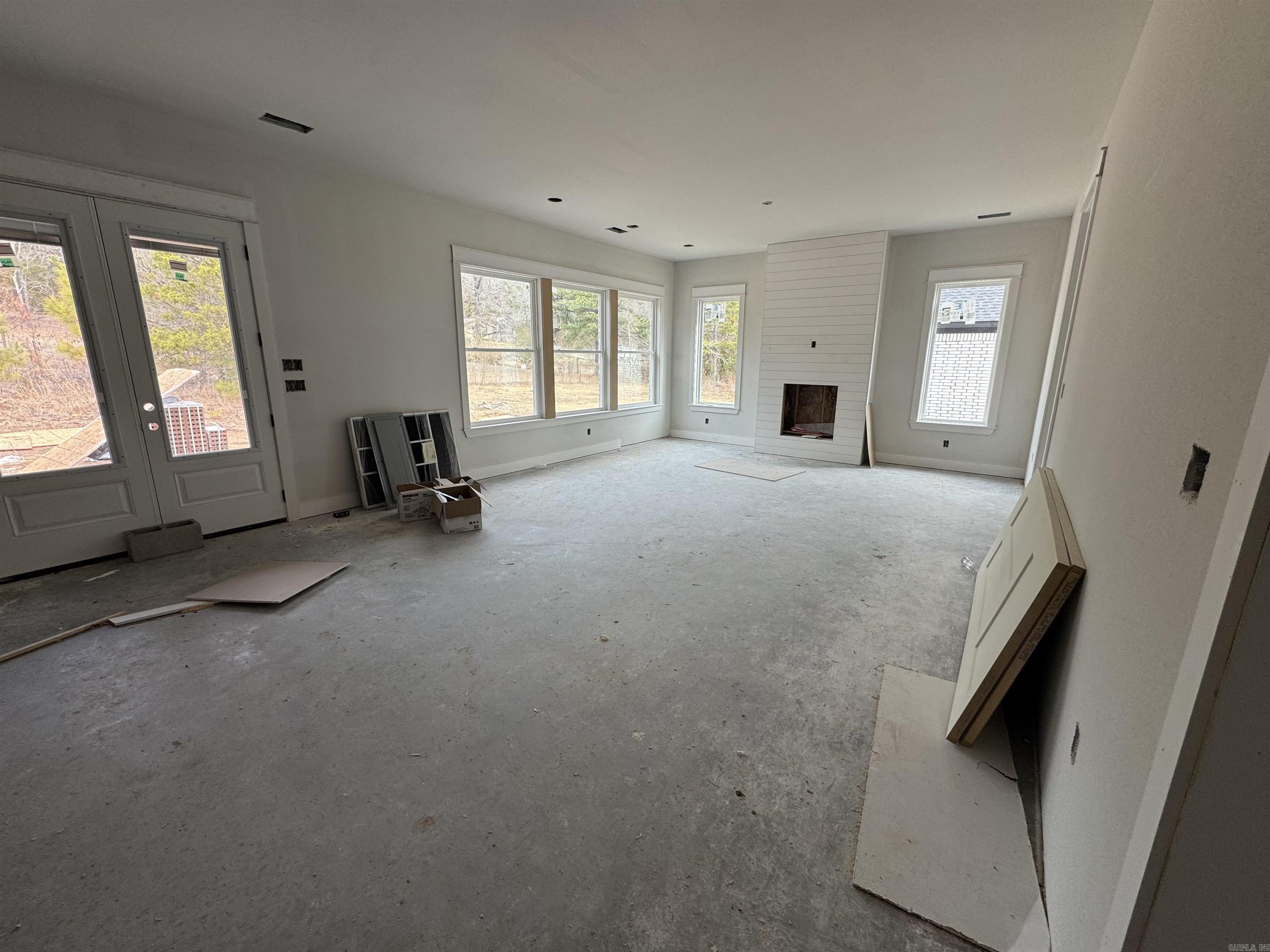 9 Ridge View Street Property Photo 5