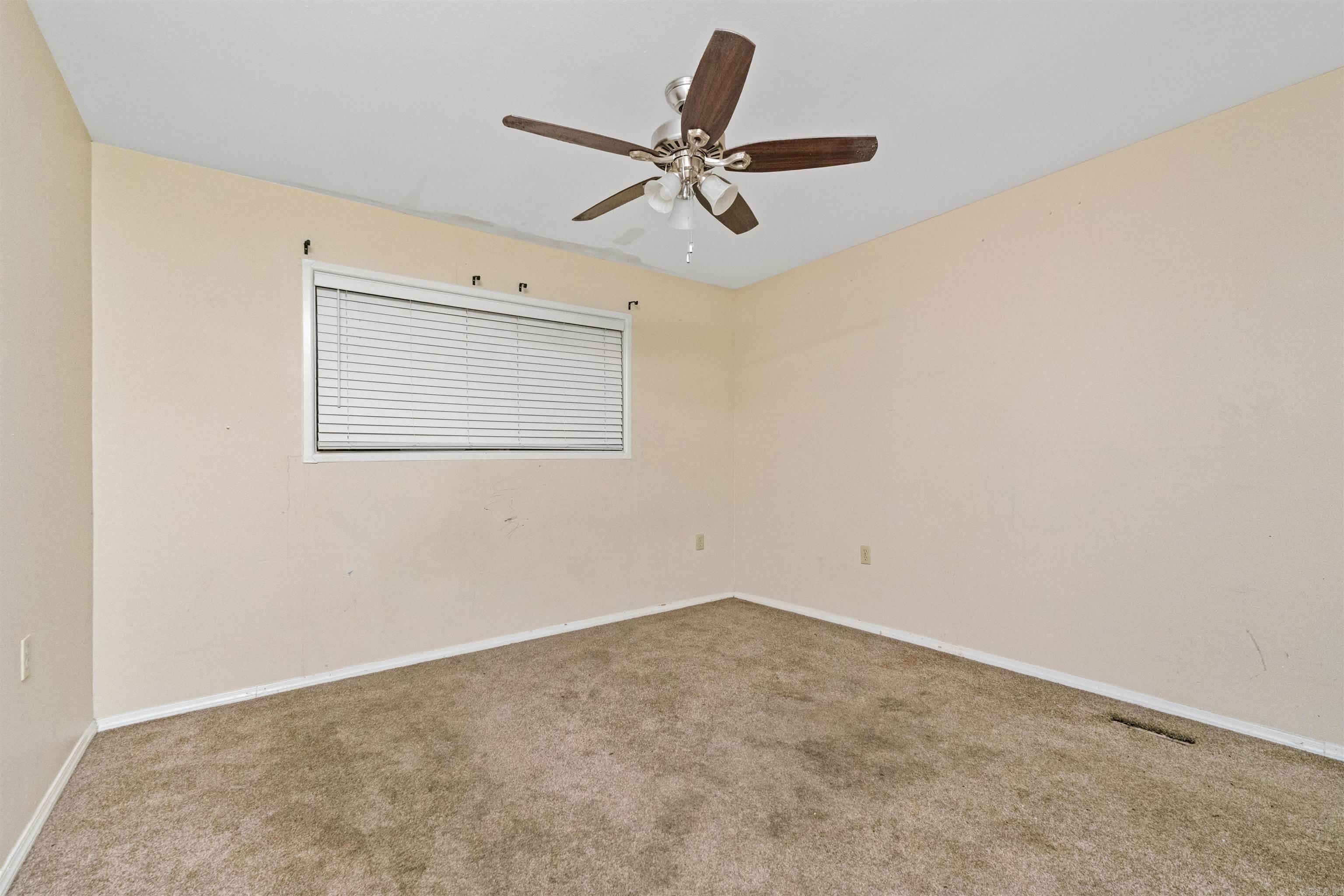 1925 W Lakeview Drive Property Photo 21