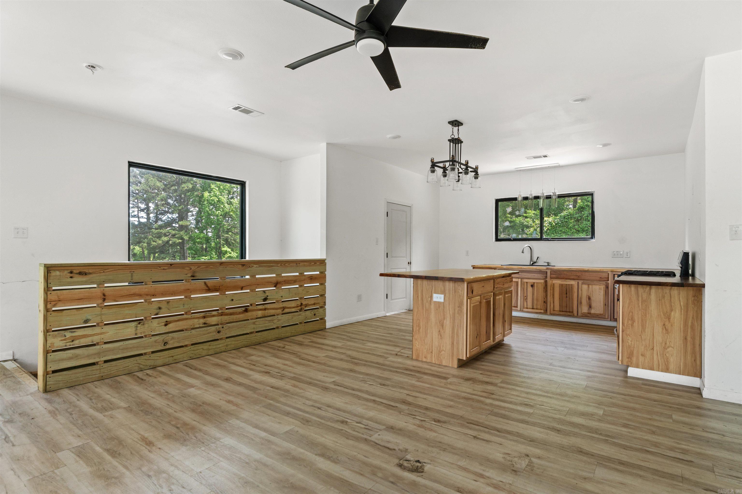 1925 W Lakeview Drive Property Photo 33