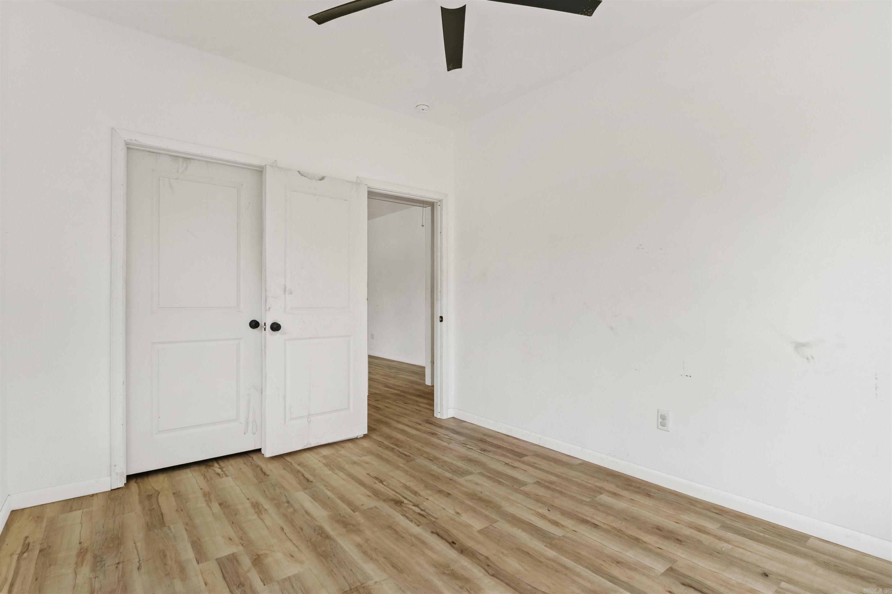 1925 W Lakeview Drive Property Photo 40