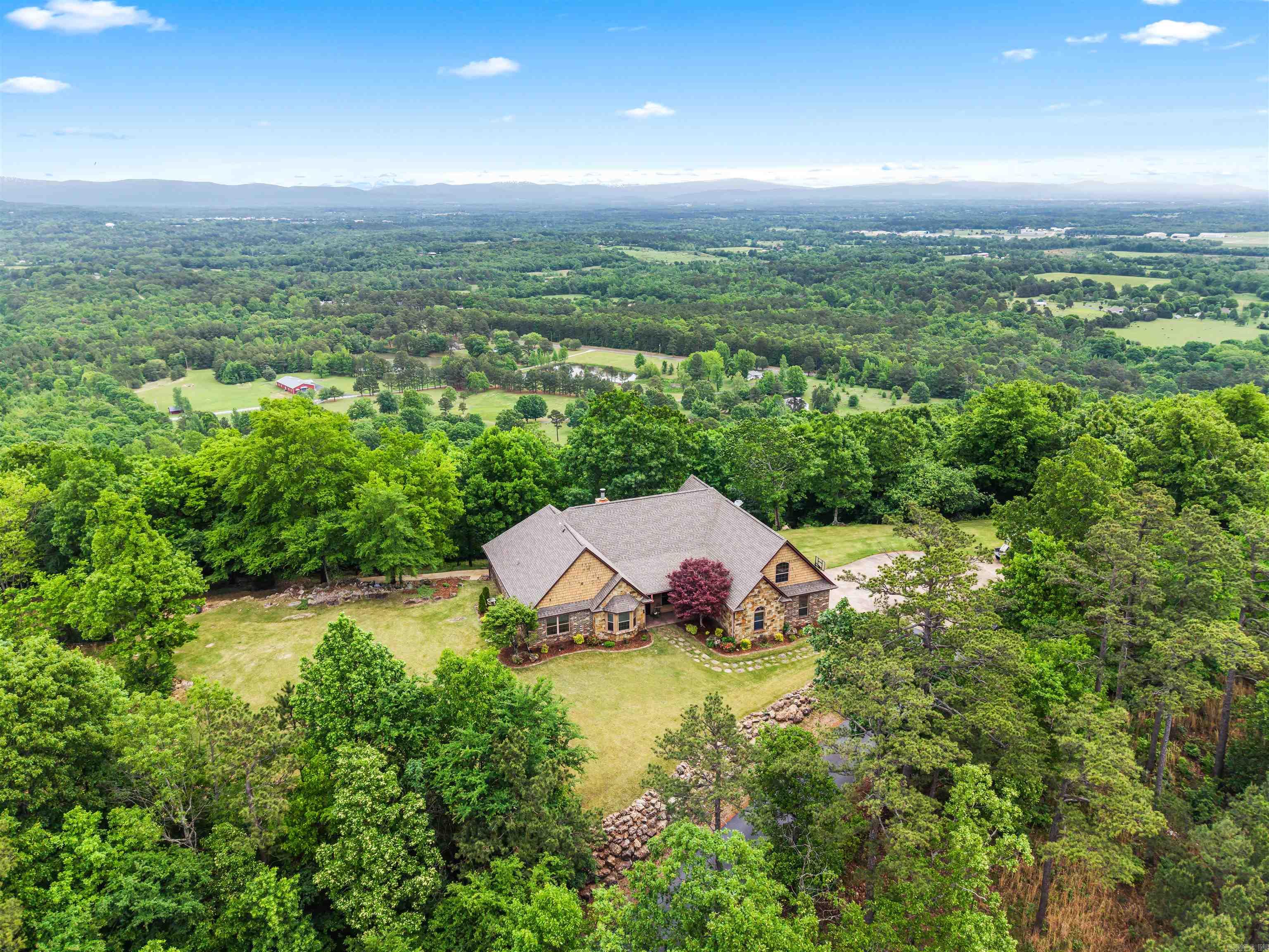192 Star Mountain Property Photo 2