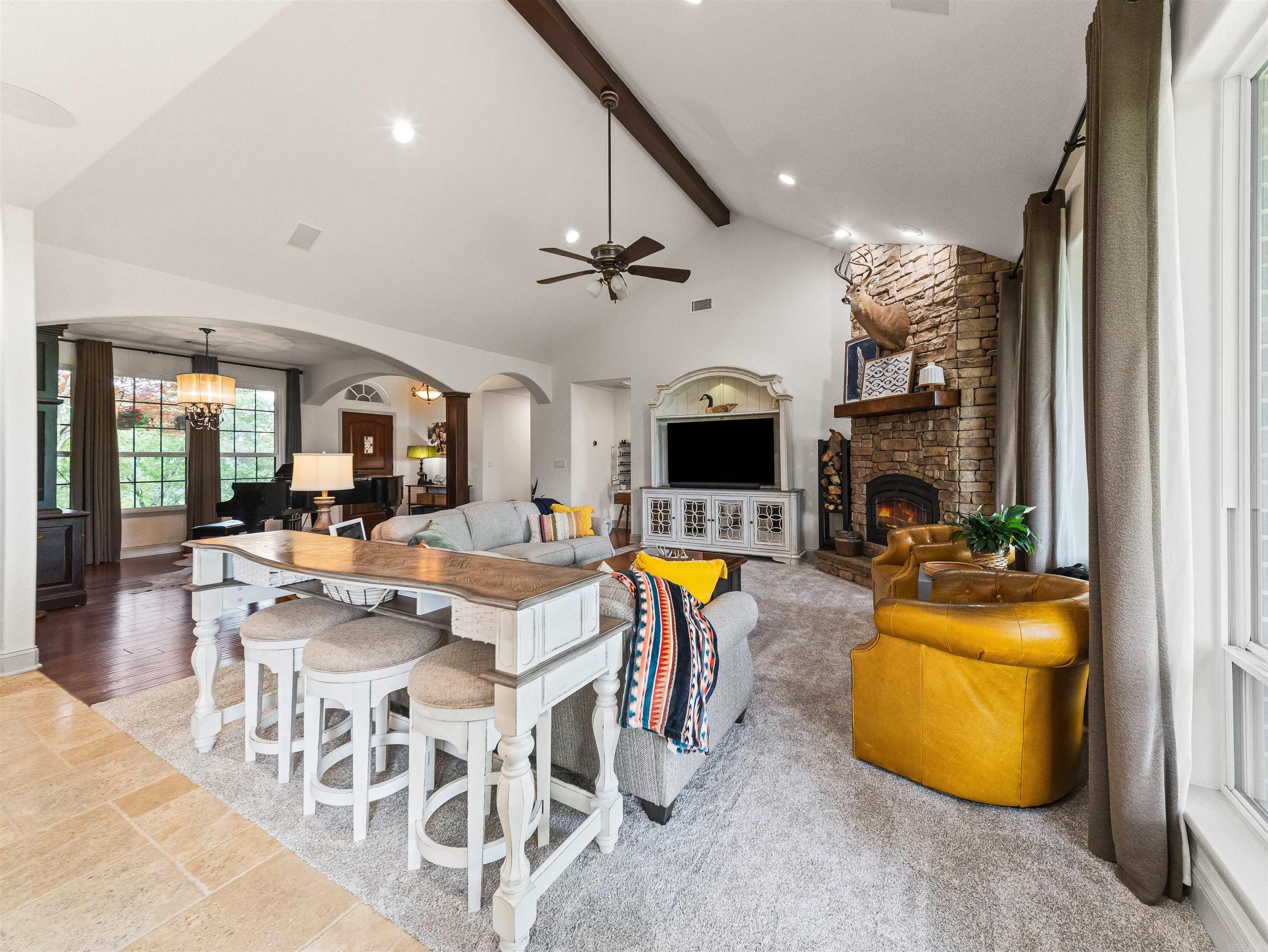 192 Star Mountain Property Photo 7